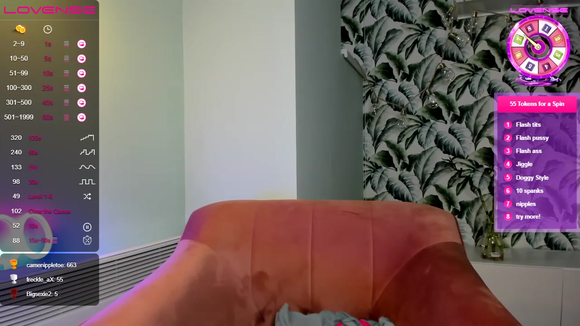 Gallery image thumbnail from Miss__giggles's myfreecams stream on, 11/17/2022, 10:01 image 10 of 20