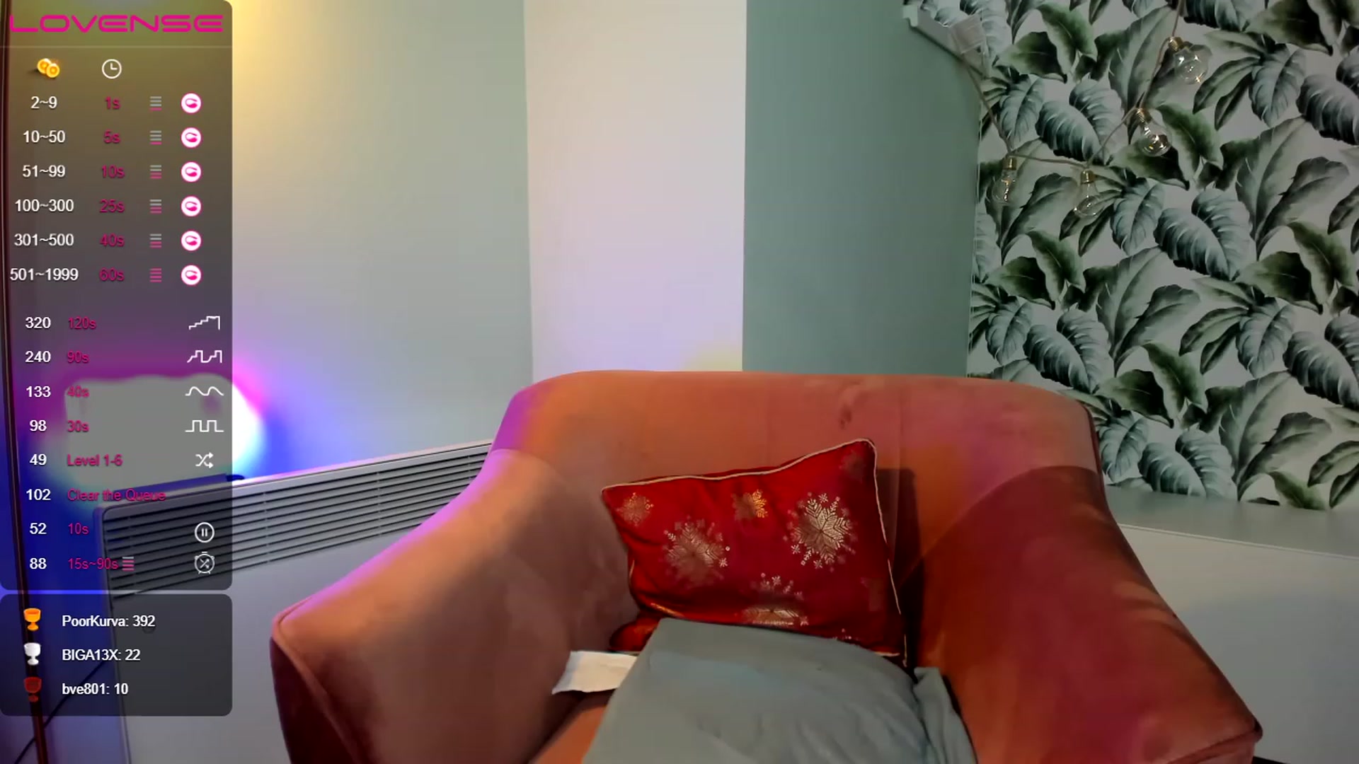 Gallery image thumbnail from Miss__giggles's myfreecams stream on, 11/24/2022, 09:38 image 12 of 20