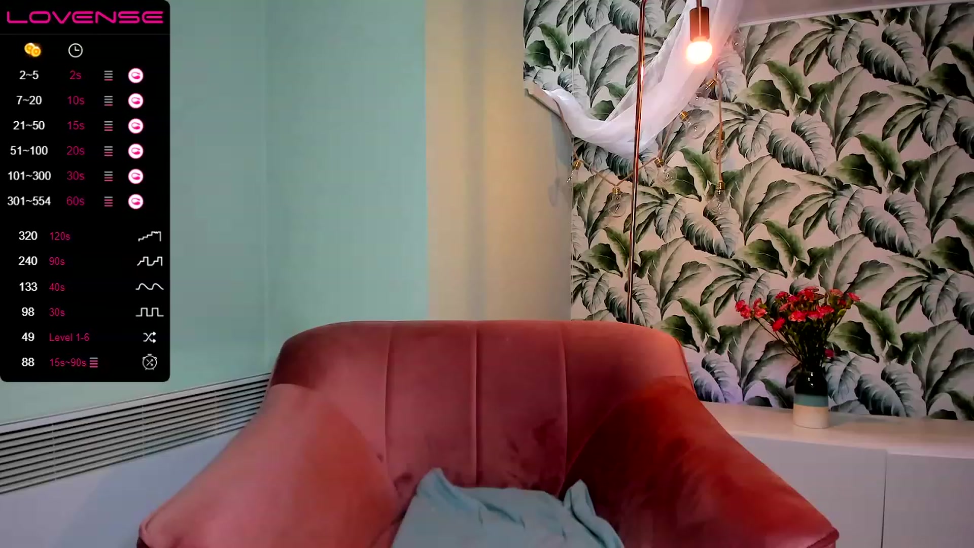 Gallery image thumbnail from Miss__giggles's myfreecams stream on, 05/18/2023, 07:37 image 2 of 20