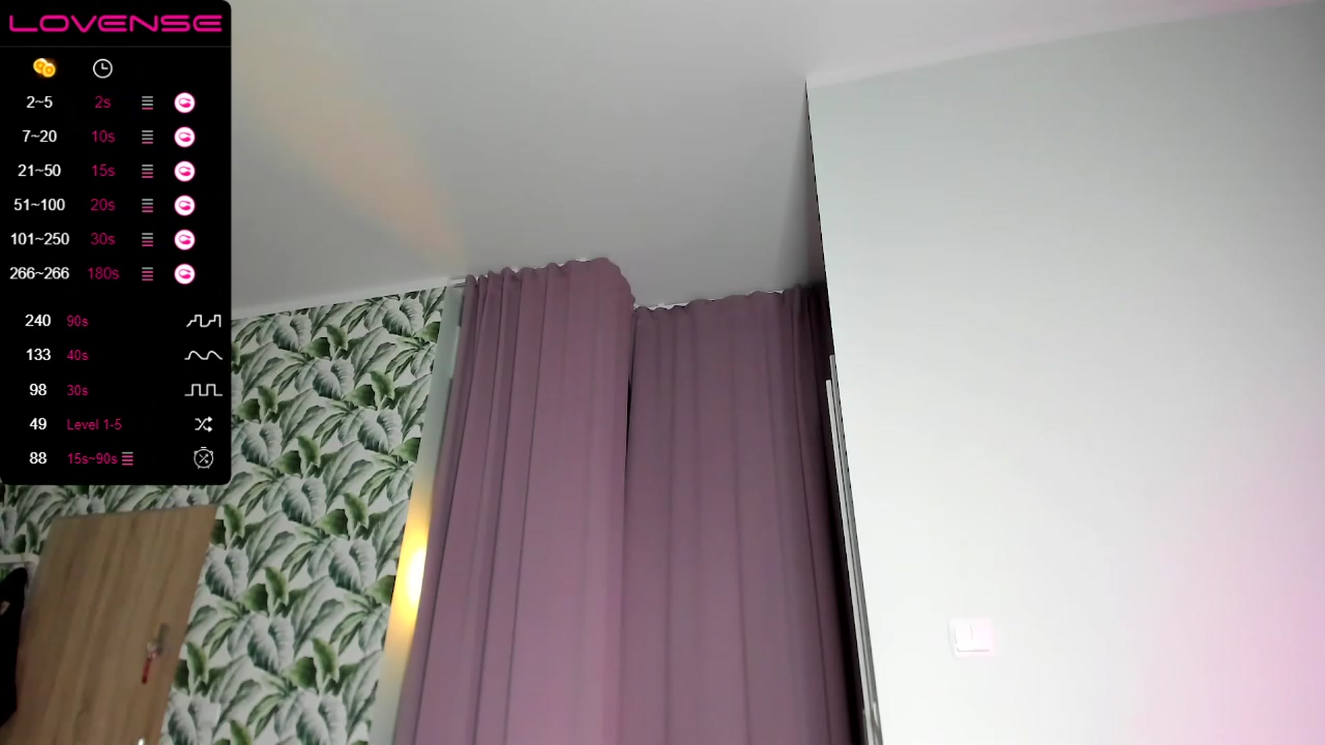 Gallery image thumbnail from Miss__giggles's myfreecams stream on, 06/29/2023, 06:38 image 12 of 20