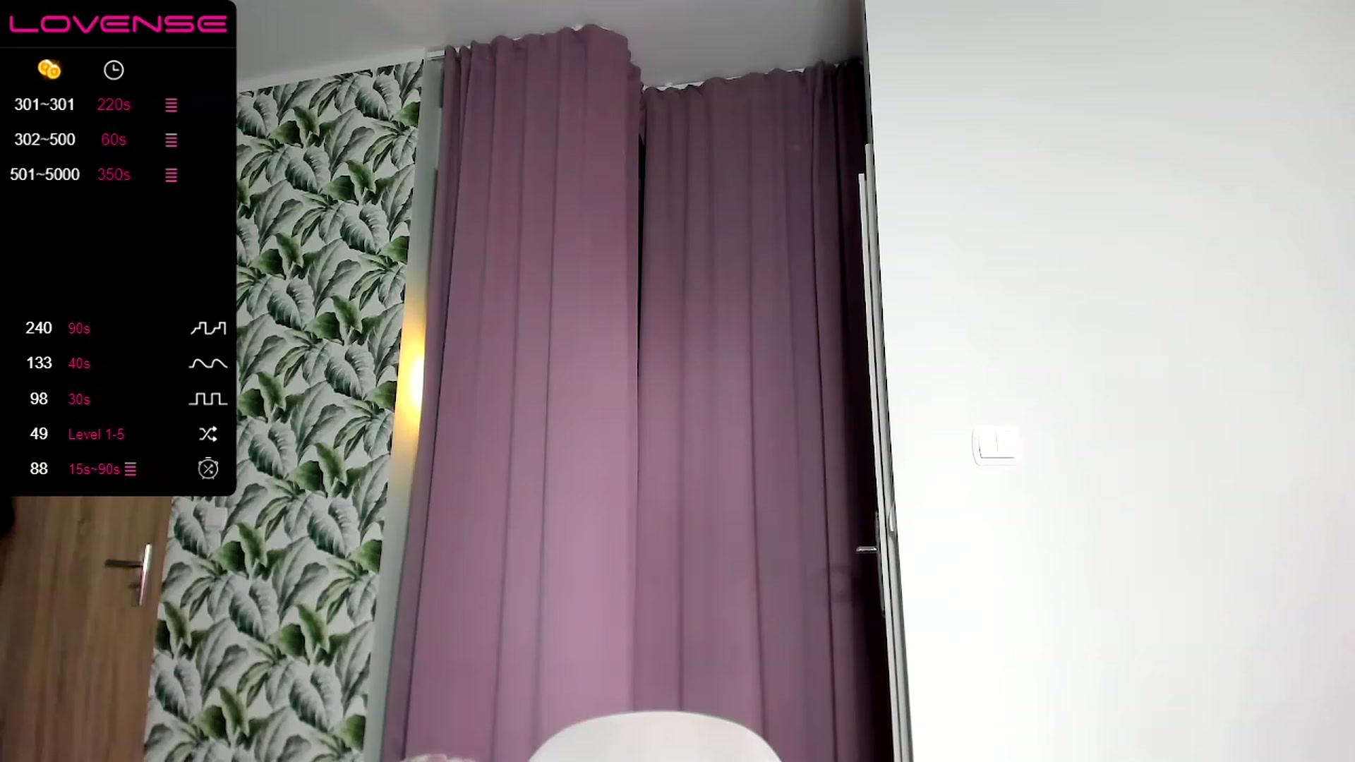 Gallery image thumbnail from Miss__giggles's myfreecams stream on, 06/29/2023, 09:21 image 16 of 20