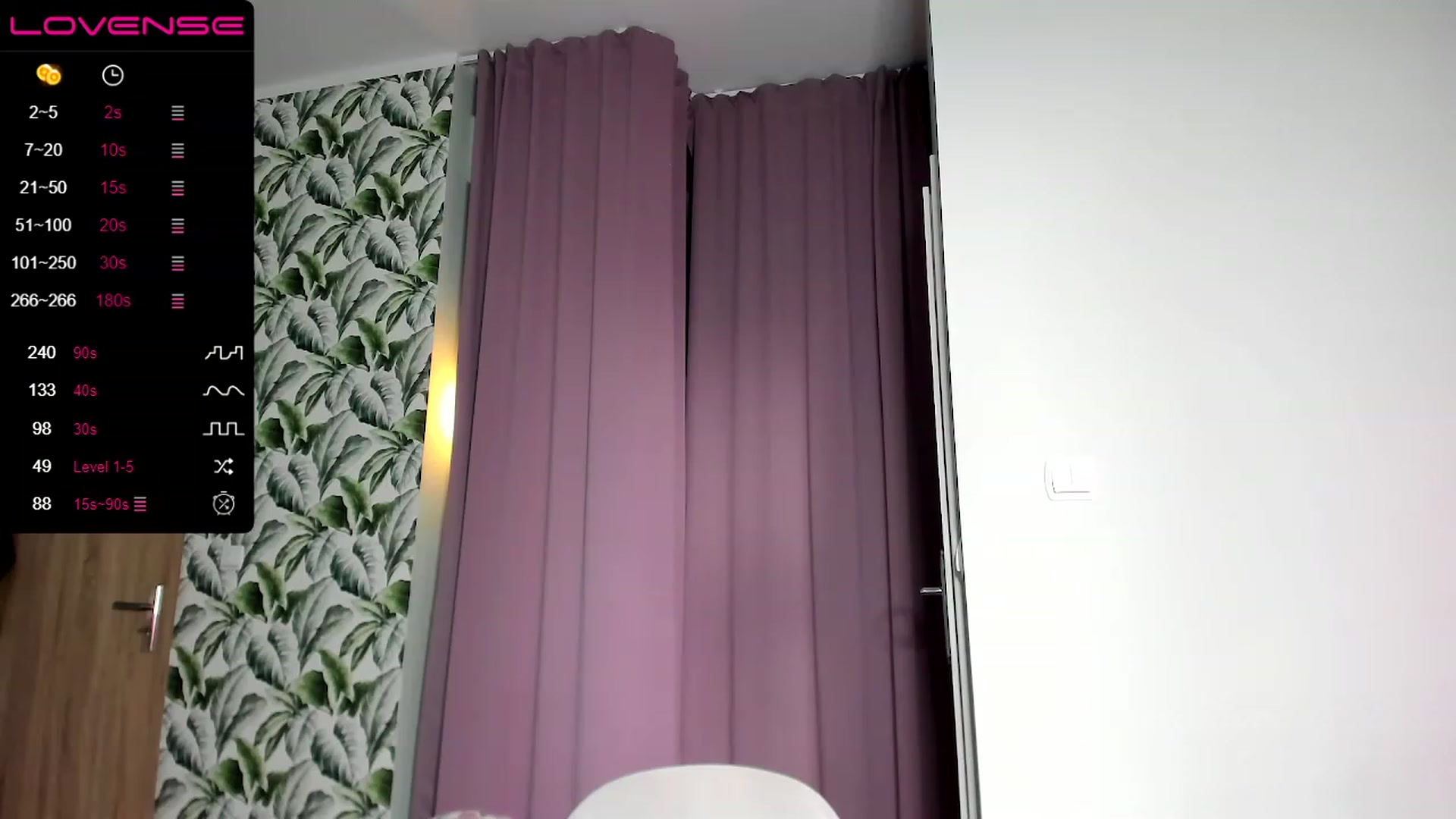 Gallery image thumbnail from Miss__giggles's myfreecams stream on, 06/29/2023, 09:21 image 17 of 20