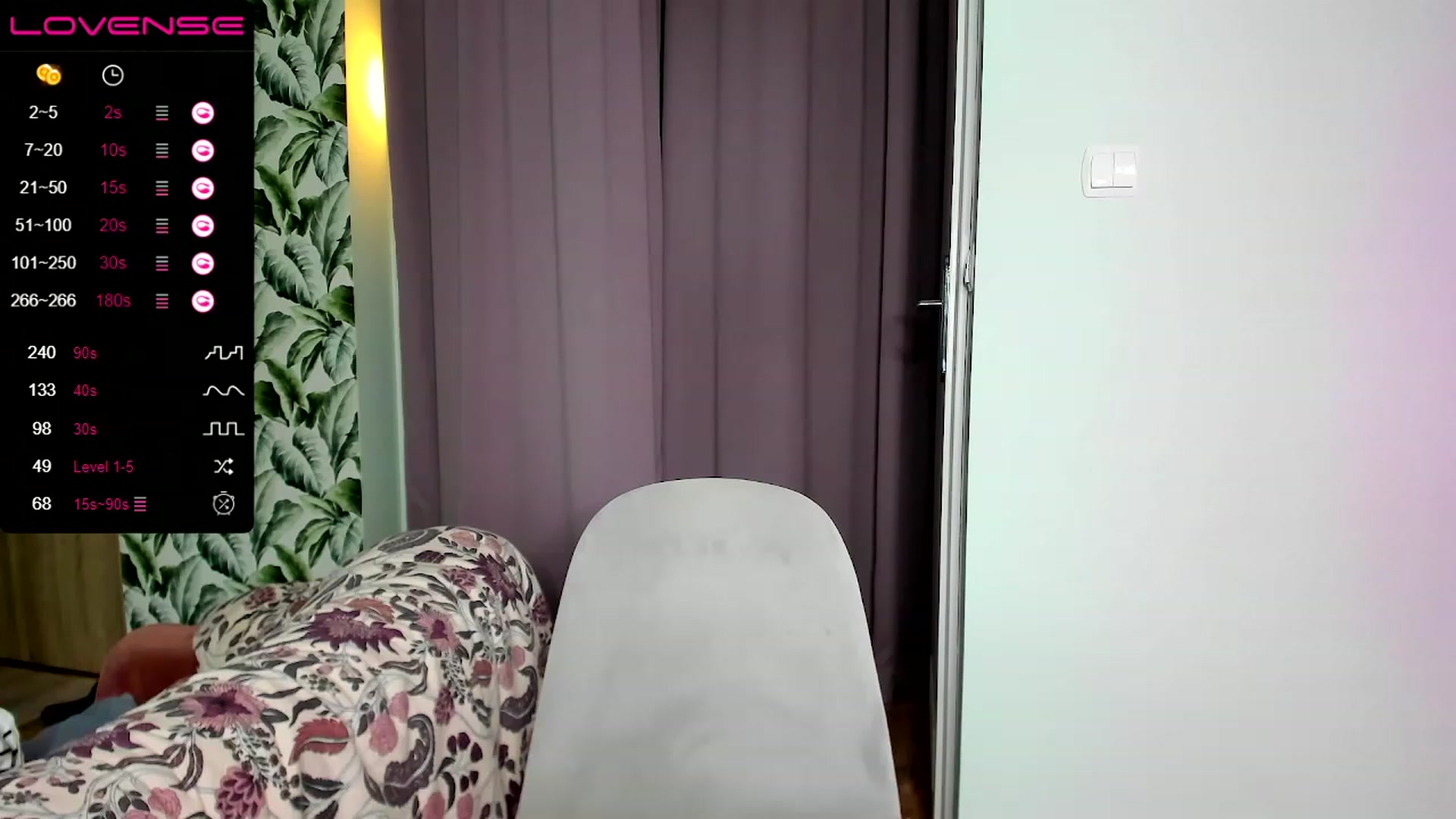Gallery image thumbnail from Miss__giggles's myfreecams stream on, 07/04/2023, 07:49 image 6 of 20