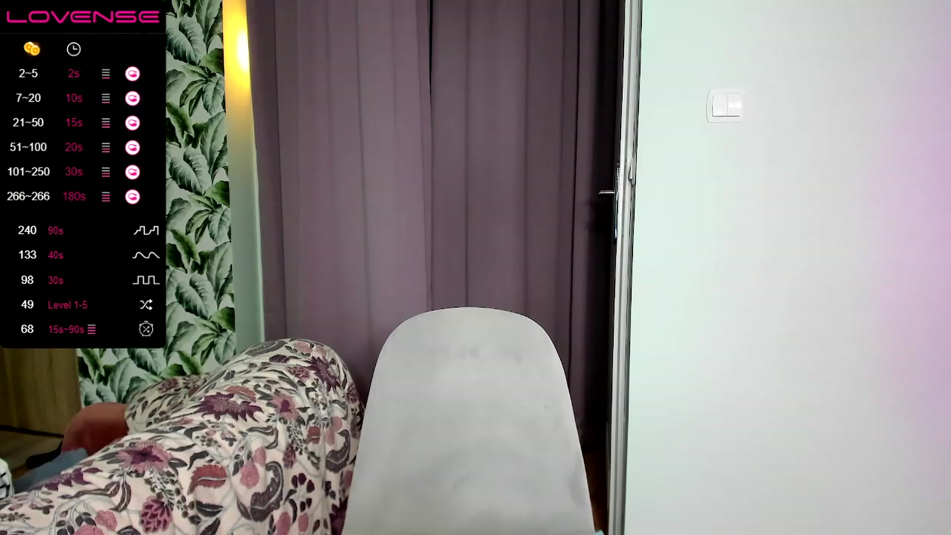 Gallery image thumbnail from Miss__giggles's myfreecams stream on, 07/04/2023, 07:49 image 1 of 20