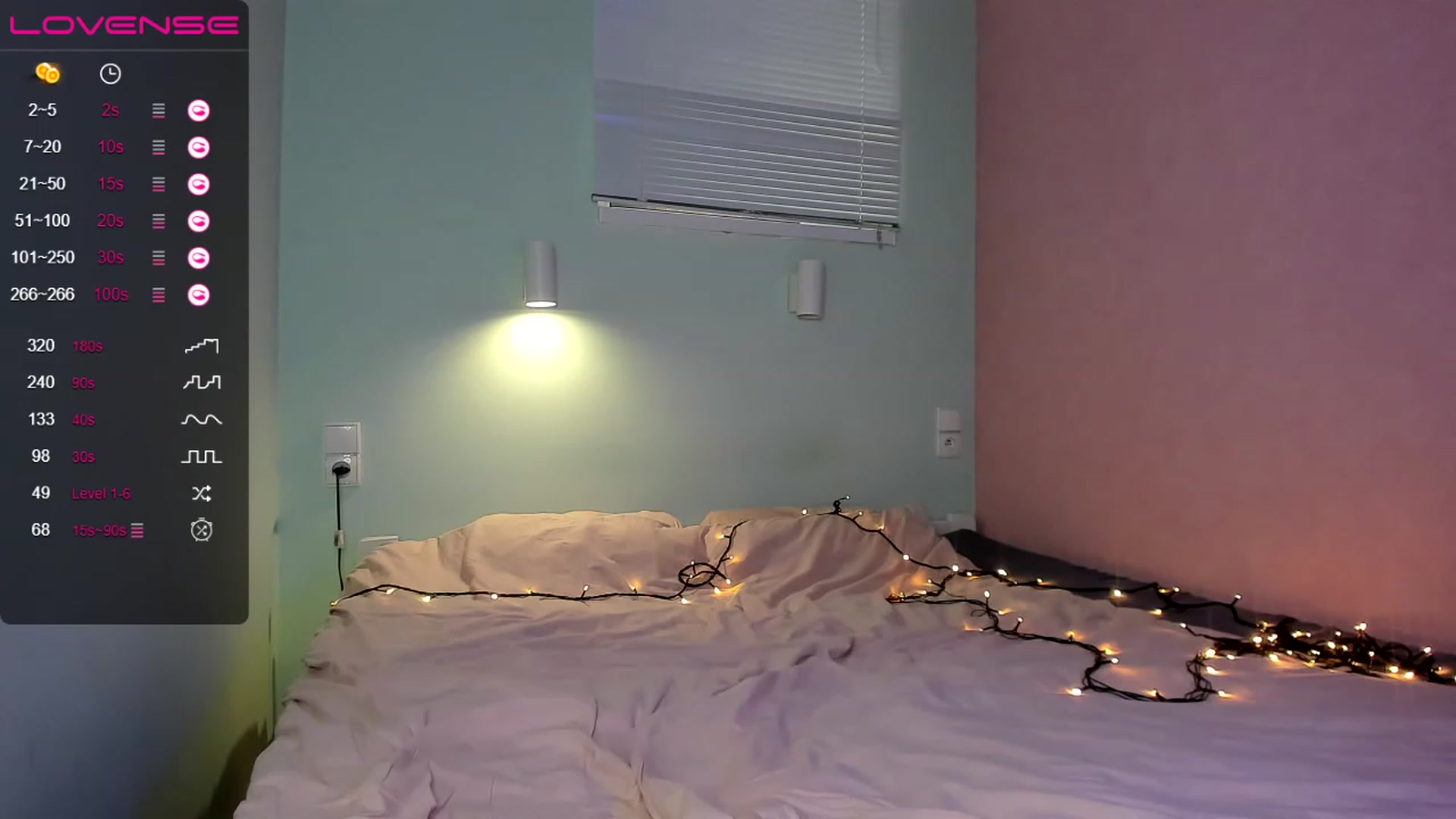 Gallery image thumbnail from Miss__giggles's myfreecams stream on, 09/25/2023, 07:50 image 10 of 20