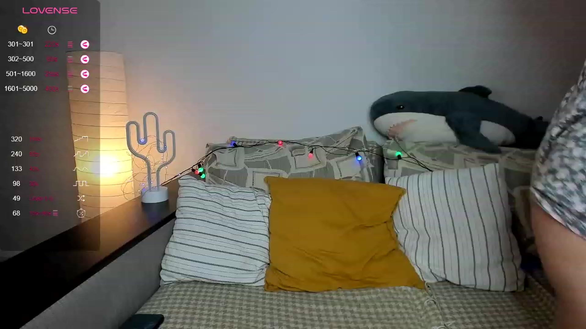 Gallery image thumbnail from Miss__giggles's myfreecams stream on, 12/22/2023, 09:39 image 13 of 20