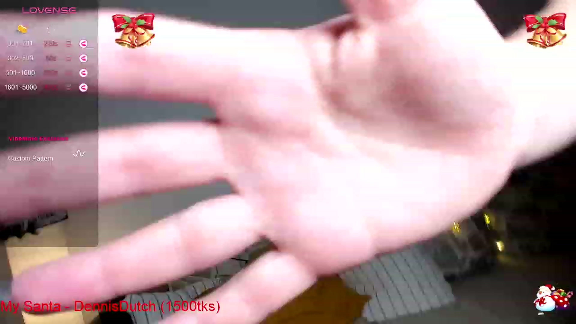 Gallery image thumbnail from Miss__giggles's myfreecams stream on, 12/24/2023, 20:31 image 3 of 20