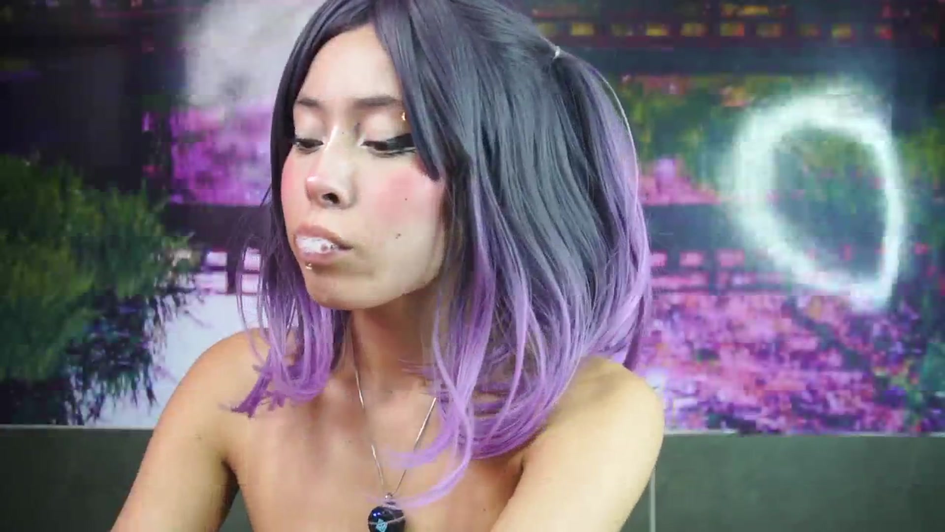 Gallery image thumbnail from Miss_aly's myfreecams stream on, 08/12/2025, 19:28 image 14 of 20