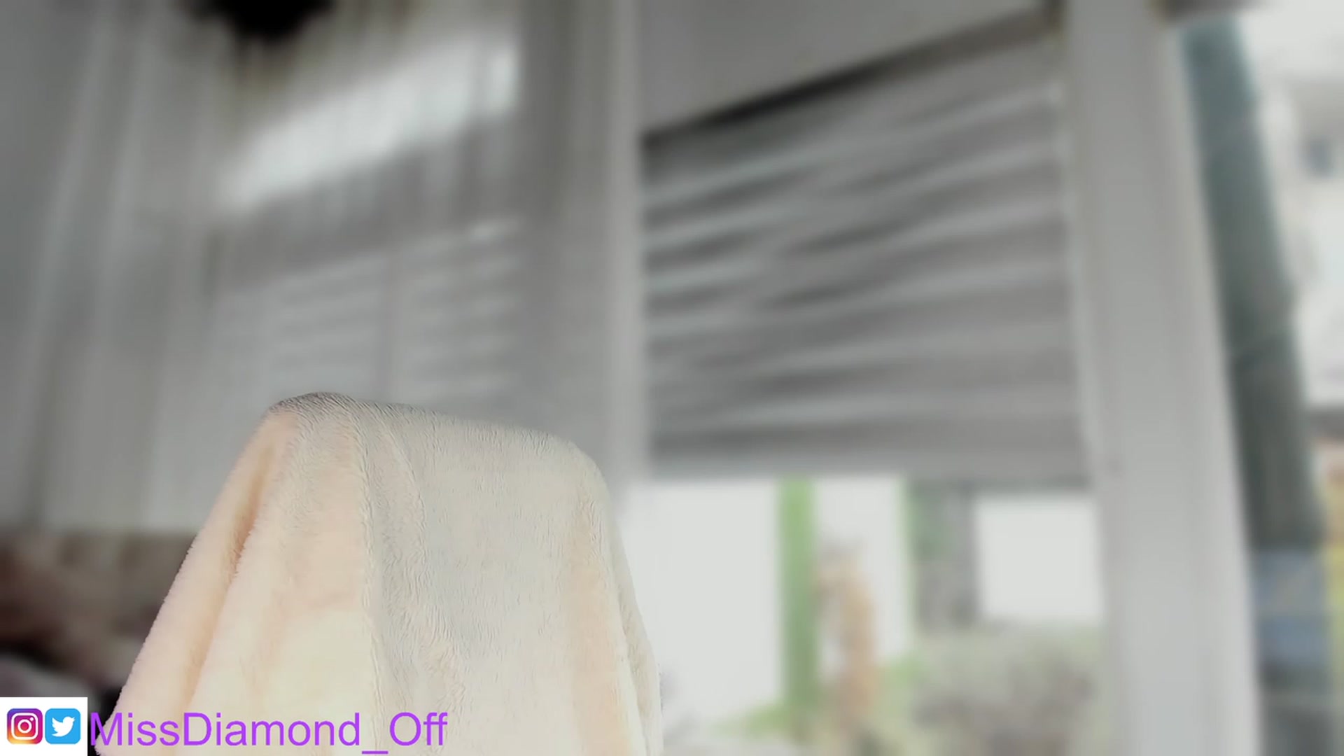 Gallery image thumbnail from Miss_diamond_'s myfreecams stream on, 11/22/2022, 11:03 image 14 of 20