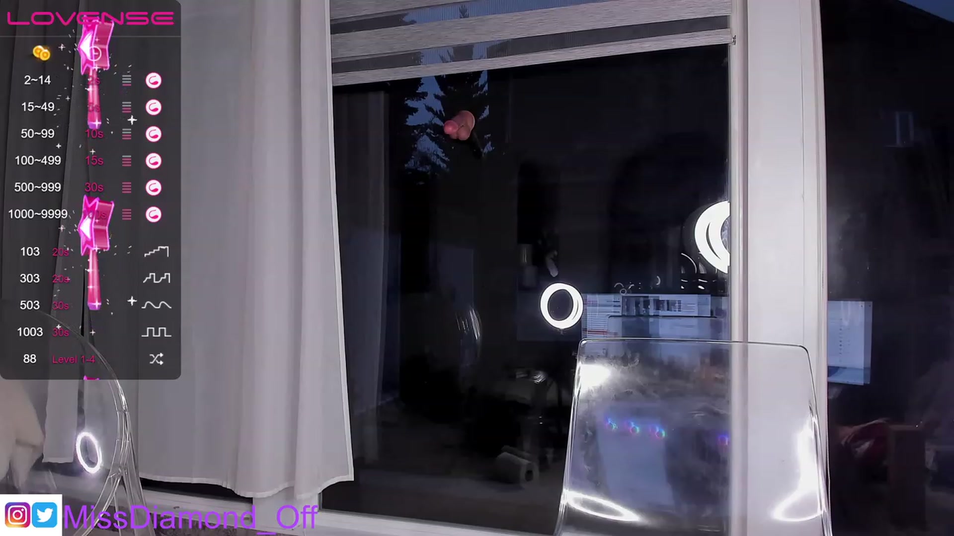 Gallery image thumbnail from Miss_diamond_'s myfreecams stream on, 01/17/2023, 15:39 image 17 of 20