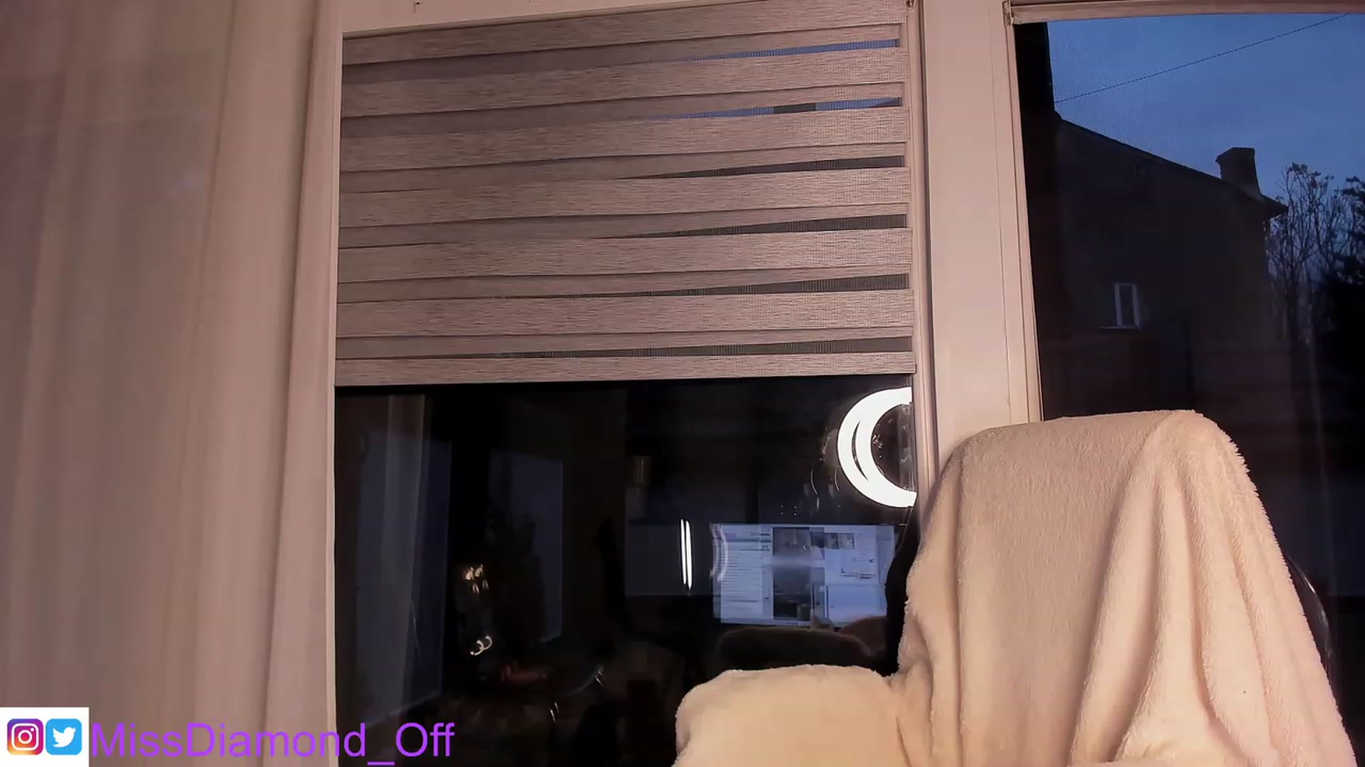 Gallery image thumbnail from Miss_diamond_'s myfreecams stream on, 01/21/2023, 15:27 image 18 of 20