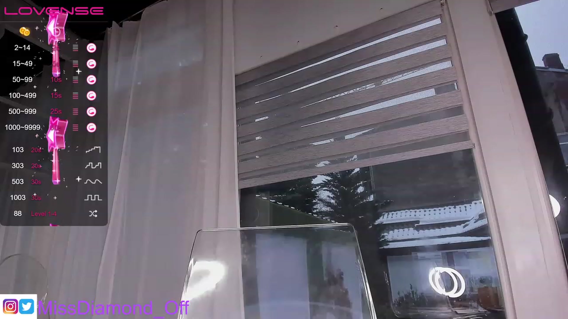 Gallery image thumbnail from Miss_diamond_'s myfreecams stream on, 01/29/2023, 15:24 image 17 of 20
