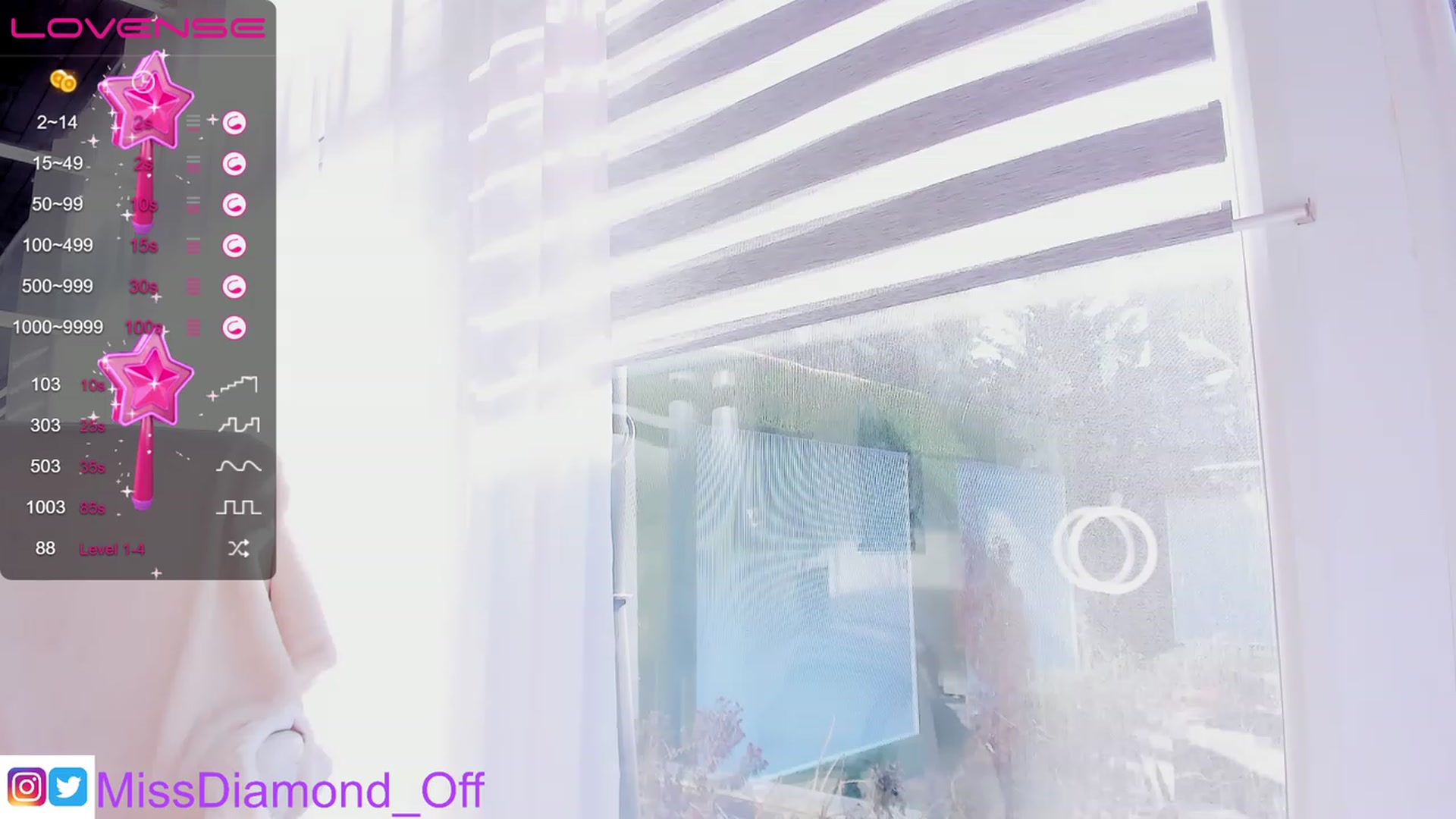 Gallery image thumbnail from Miss_diamond_'s myfreecams stream on, 02/09/2023, 10:11 image 16 of 20