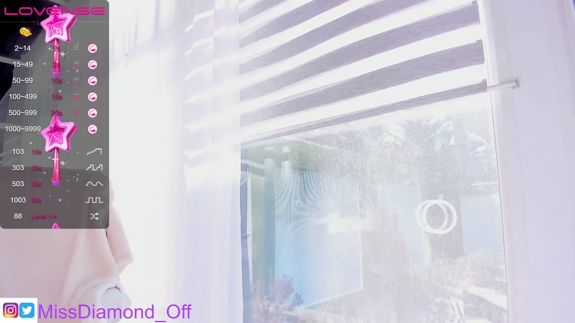 Gallery image thumbnail from Miss_diamond_'s myfreecams stream on, 02/09/2023, 10:11 image 15 of 20