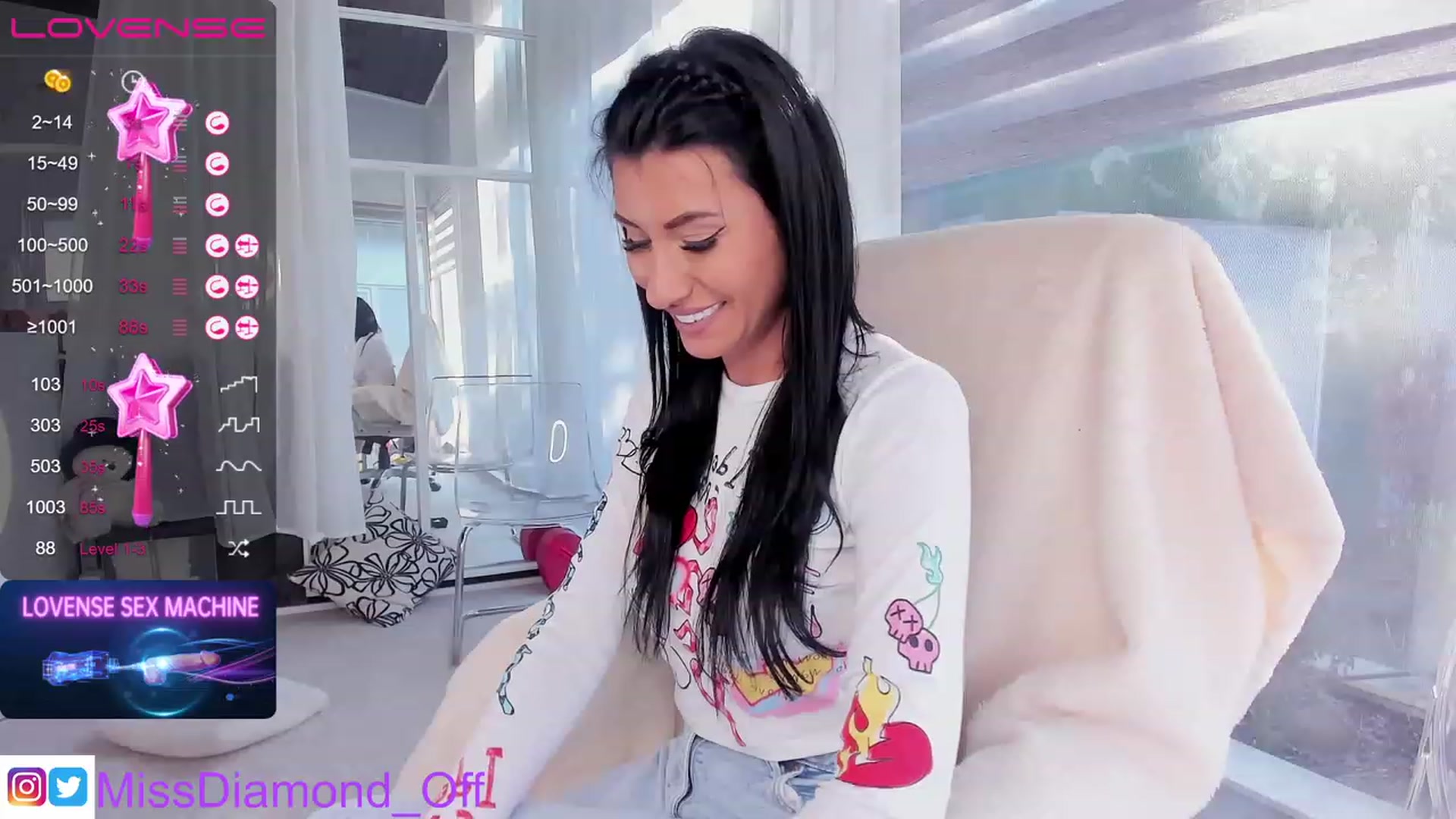 Gallery image thumbnail from Miss_diamond_'s myfreecams stream on, 02/09/2023, 12:23 image 18 of 20