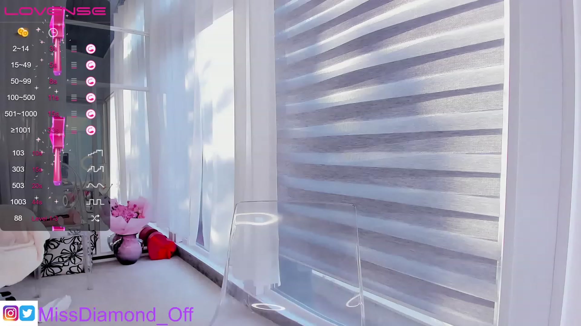 Gallery image thumbnail from Miss_diamond_'s myfreecams stream on, 02/15/2023, 12:20 image 17 of 20