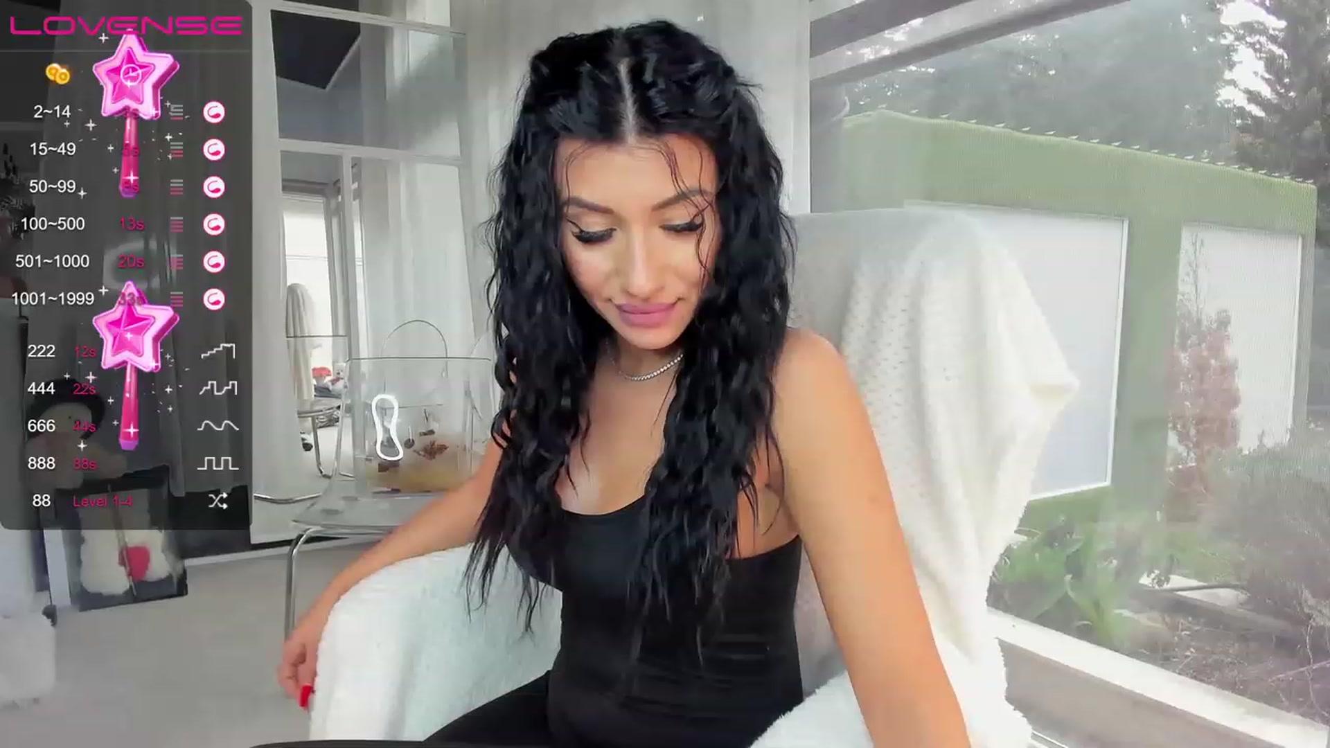 Gallery image thumbnail from Miss_diamond_'s myfreecams stream on, 03/15/2023, 13:49 image 13 of 20