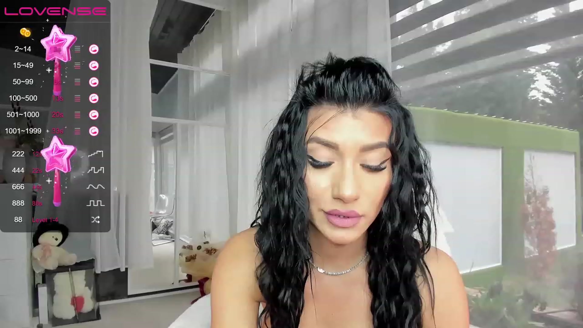 Gallery image thumbnail from Miss_diamond_'s myfreecams stream on, 03/16/2023, 09:19 image 13 of 20