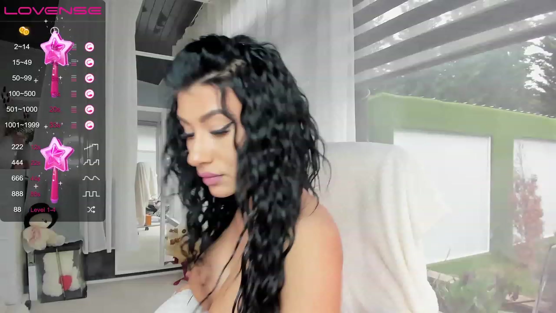 Gallery image thumbnail from Miss_diamond_'s myfreecams stream on, 03/16/2023, 09:19 image 18 of 20