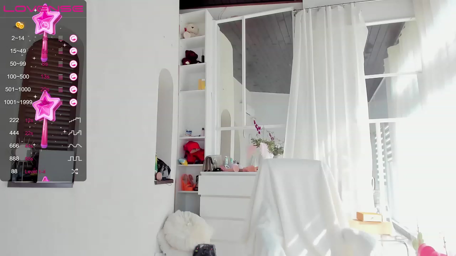 Gallery image thumbnail from Miss_diamond_'s myfreecams stream on, 03/19/2023, 08:53 image 10 of 20