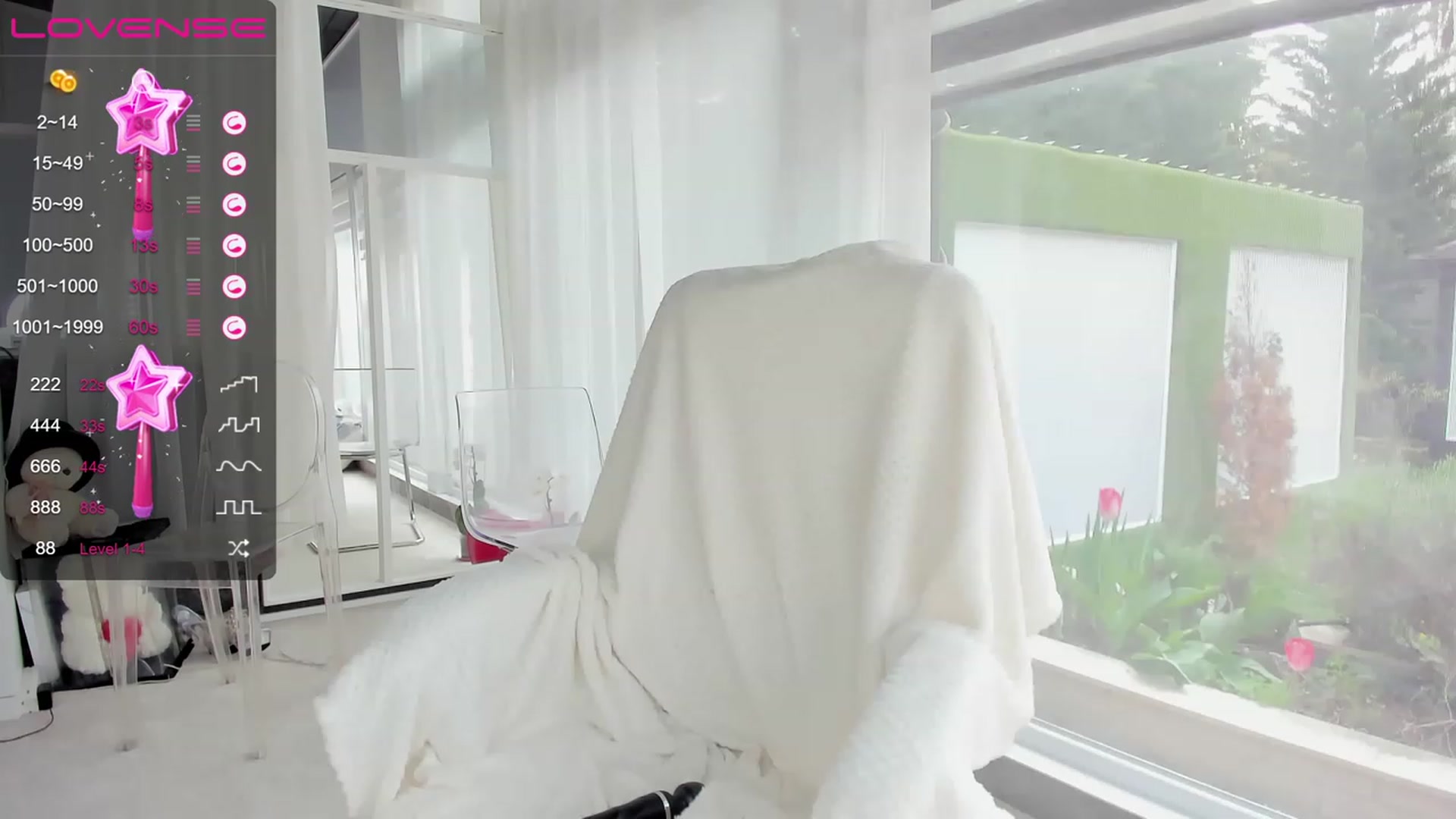 Gallery image thumbnail from Miss_diamond_'s myfreecams stream on, 04/08/2023, 13:11 image 19 of 20