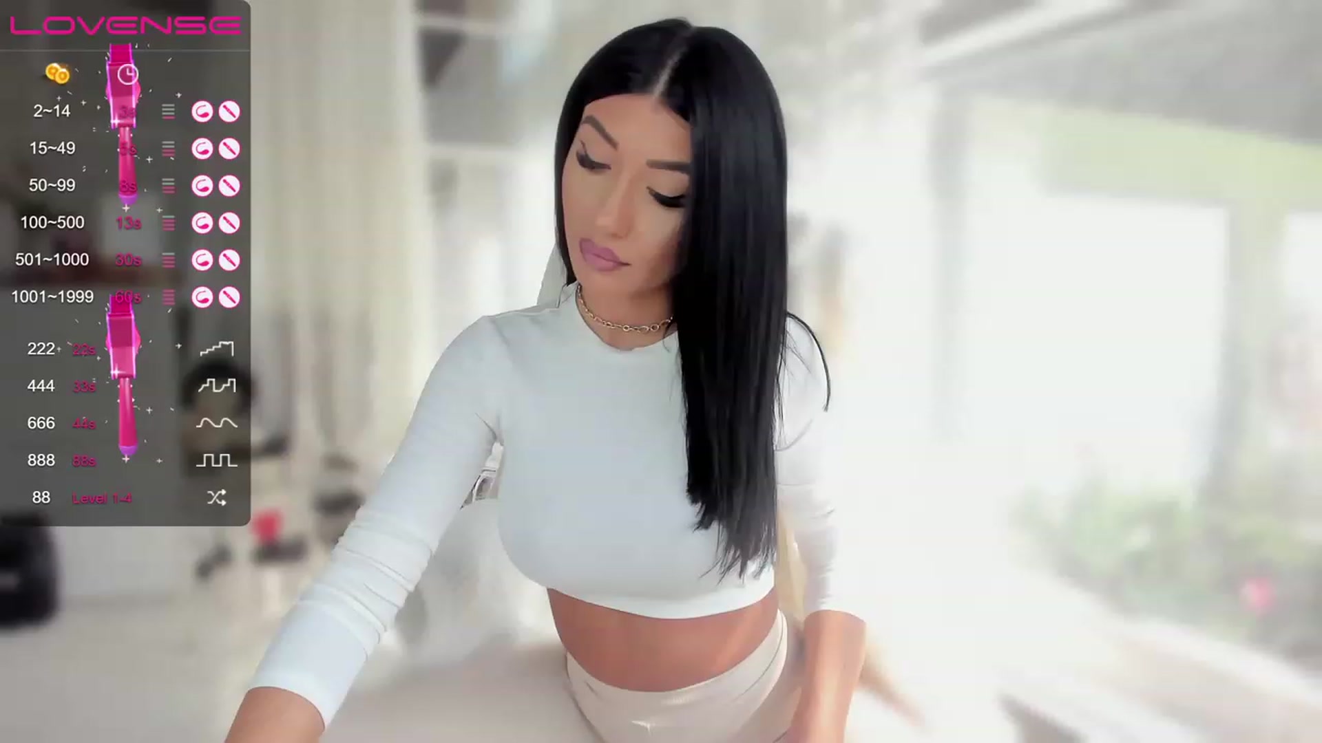 Gallery image thumbnail from Miss_diamond_'s myfreecams stream on, 04/10/2023, 08:49 image 1 of 20