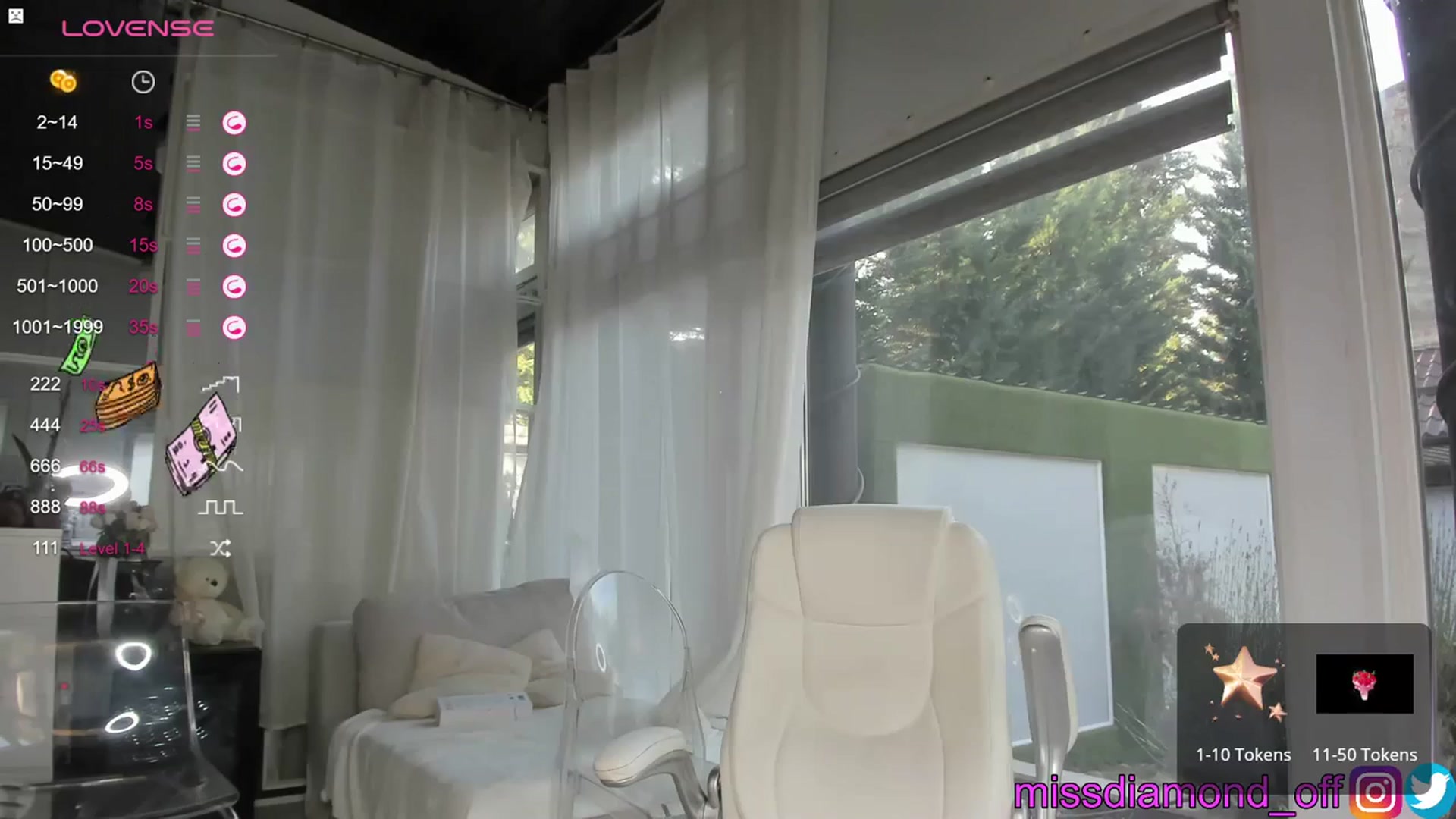 Gallery image thumbnail from Miss_diamond_'s myfreecams stream on, 10/07/2023, 14:16 image 15 of 20
