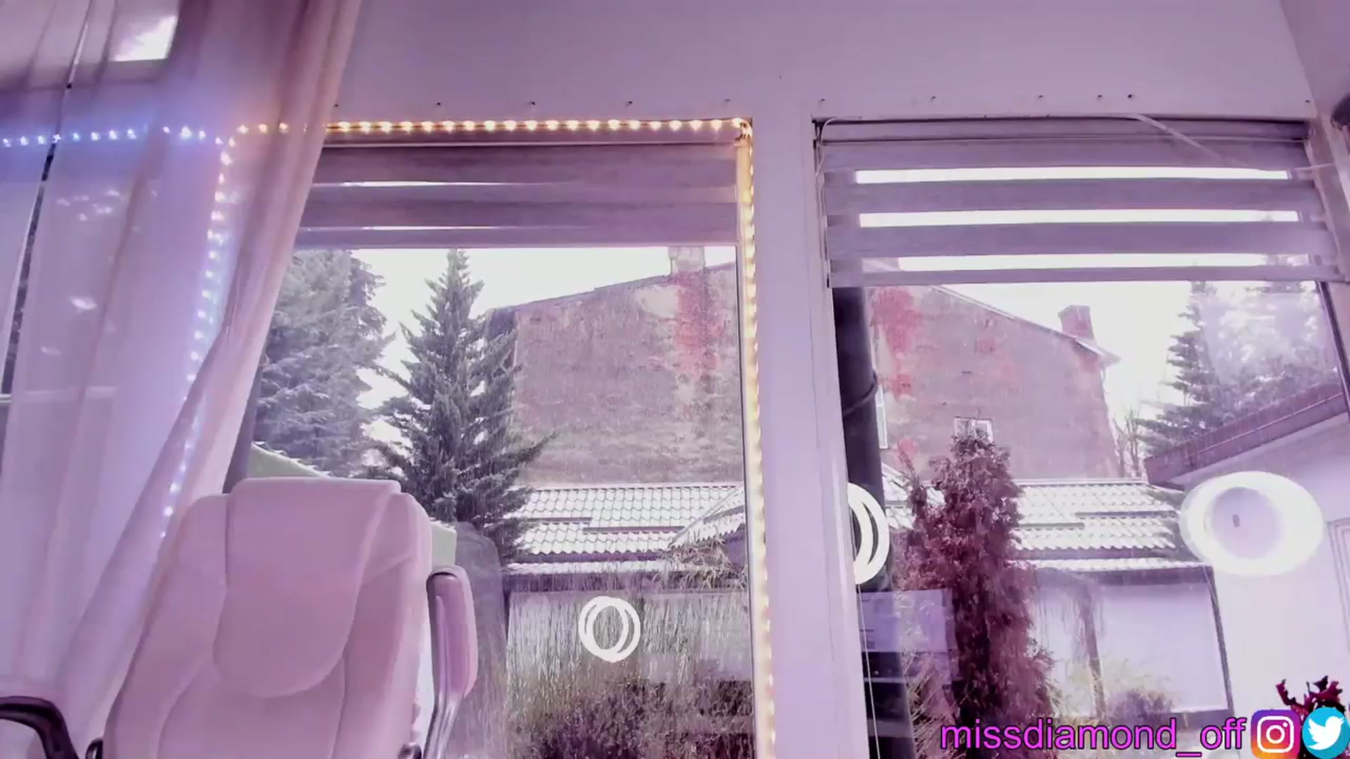 Gallery image thumbnail from Miss_diamond_'s myfreecams stream on, 12/07/2023, 10:44 image 17 of 20