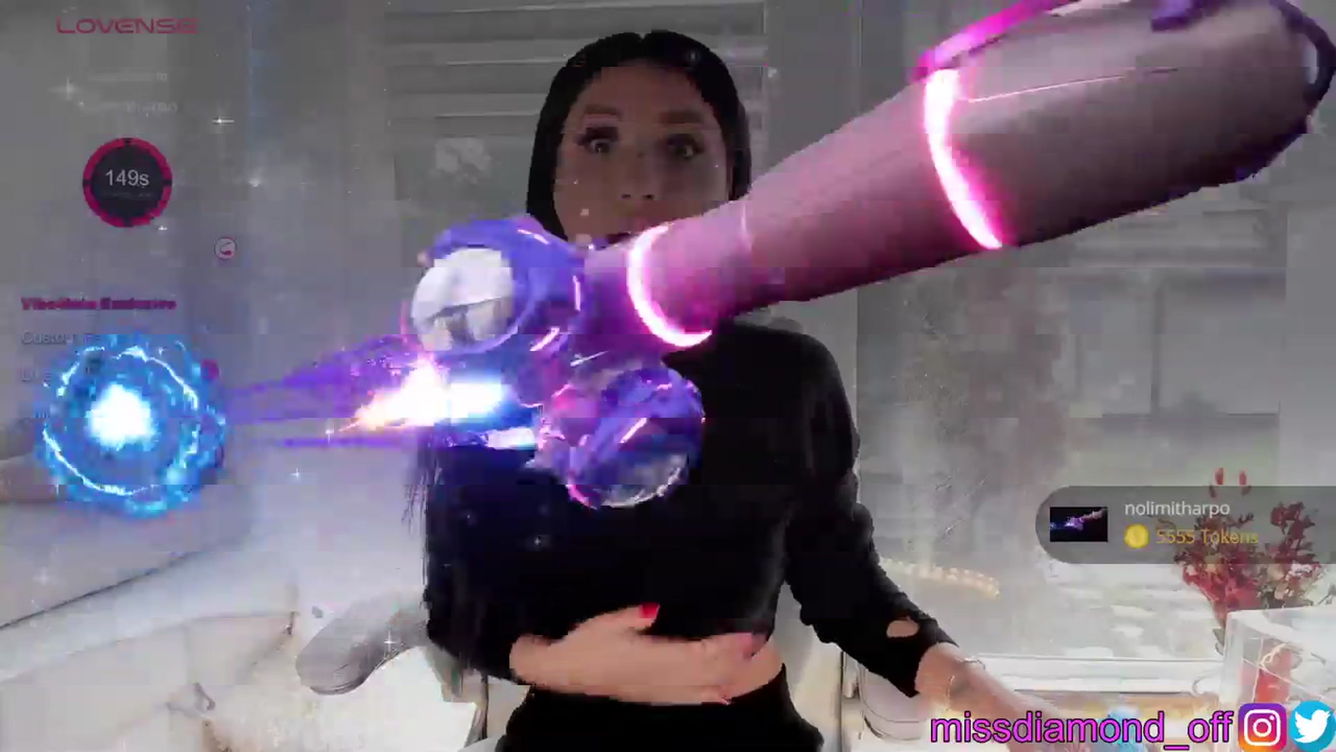Gallery image thumbnail from Miss_diamond_'s myfreecams stream on, 12/17/2023, 12:32 image 3 of 20
