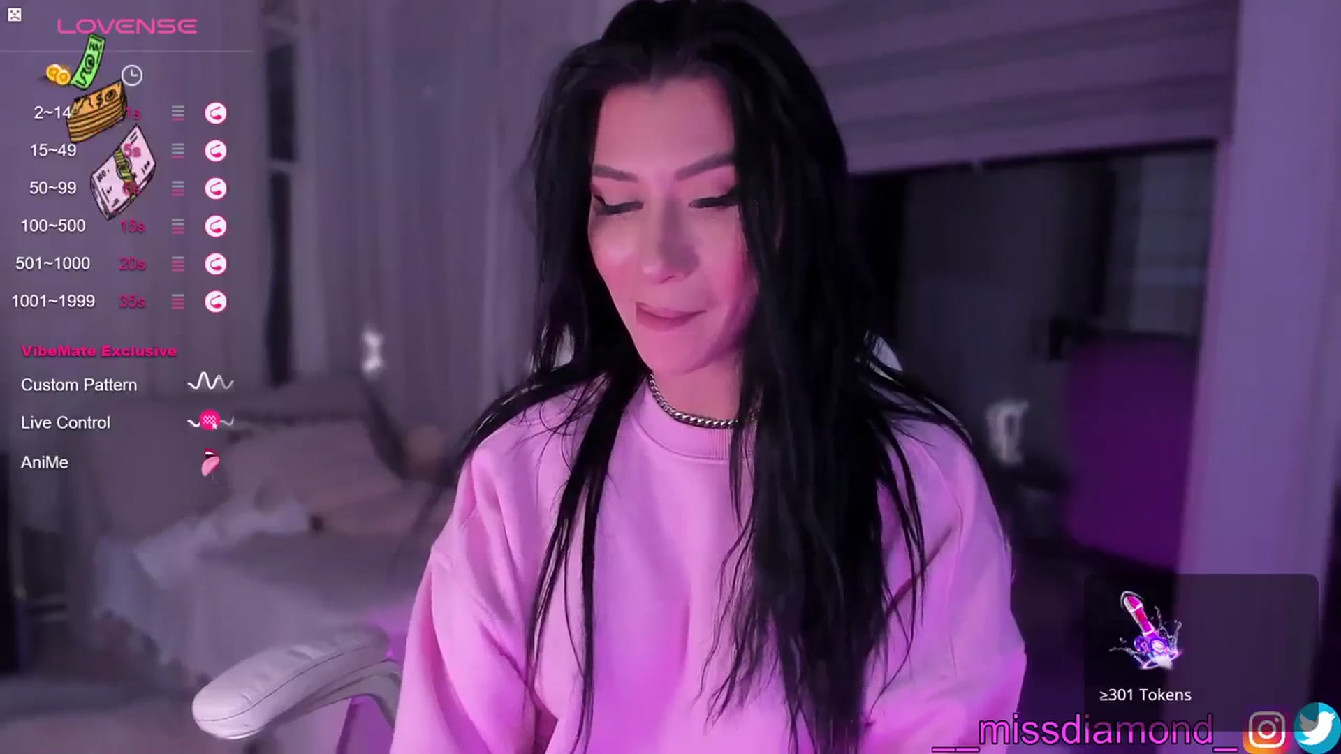 Gallery image thumbnail from Miss_diamond_'s myfreecams stream on, 01/10/2024, 15:18 image 15 of 20