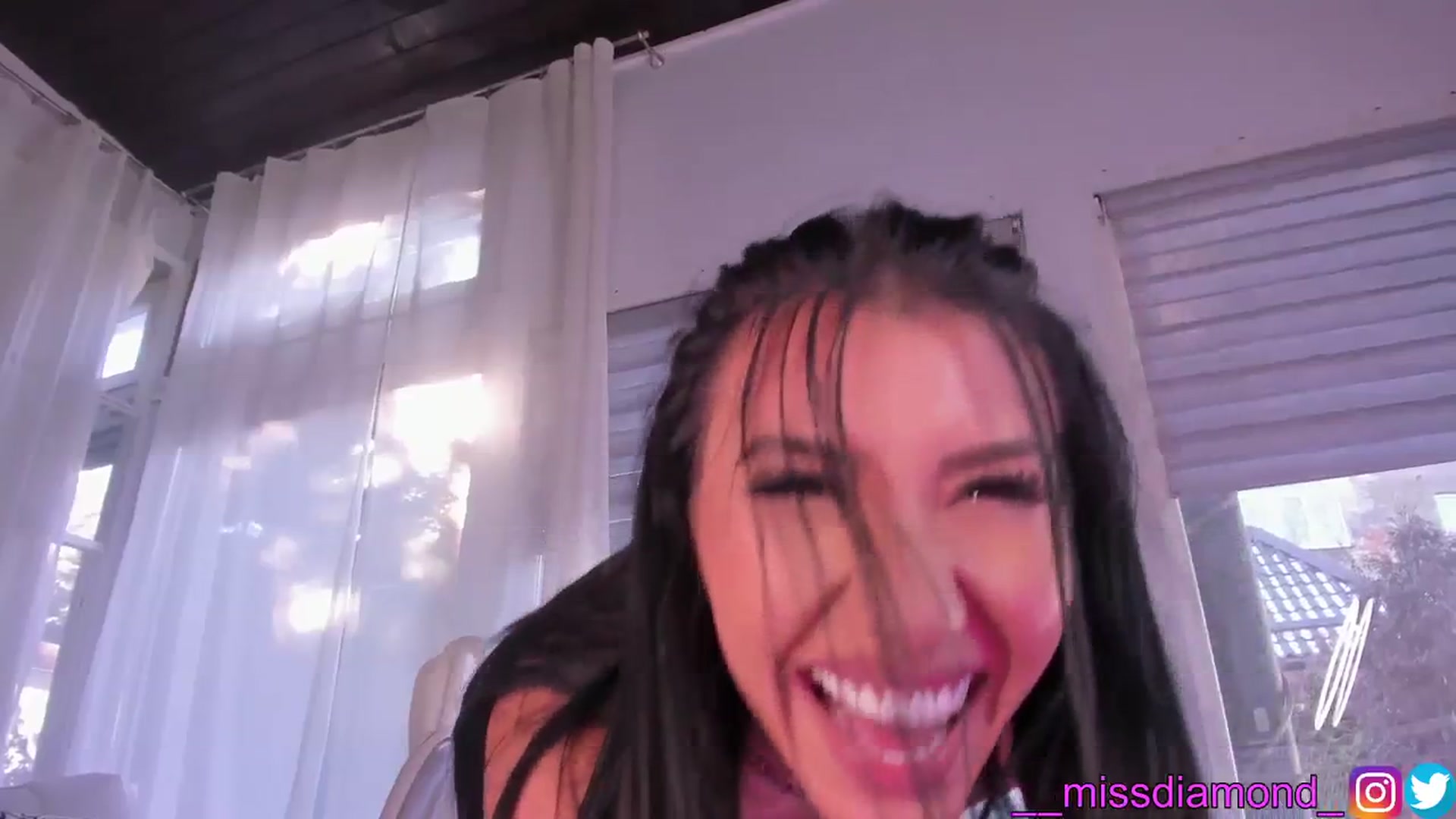 Gallery image thumbnail from Miss_diamond_'s myfreecams stream on, 01/11/2024, 13:18 image 9 of 20