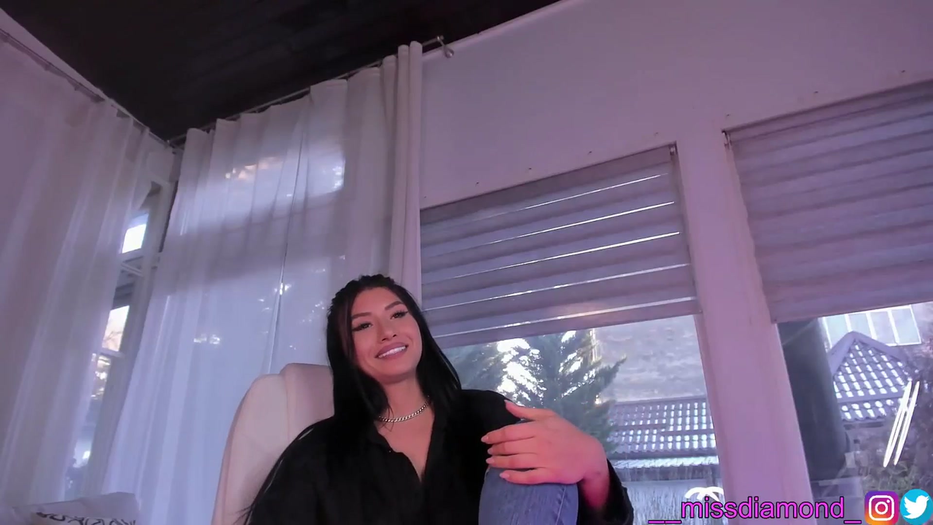 Gallery image thumbnail from Miss_diamond_'s myfreecams stream on, 01/11/2024, 13:44 image 17 of 20