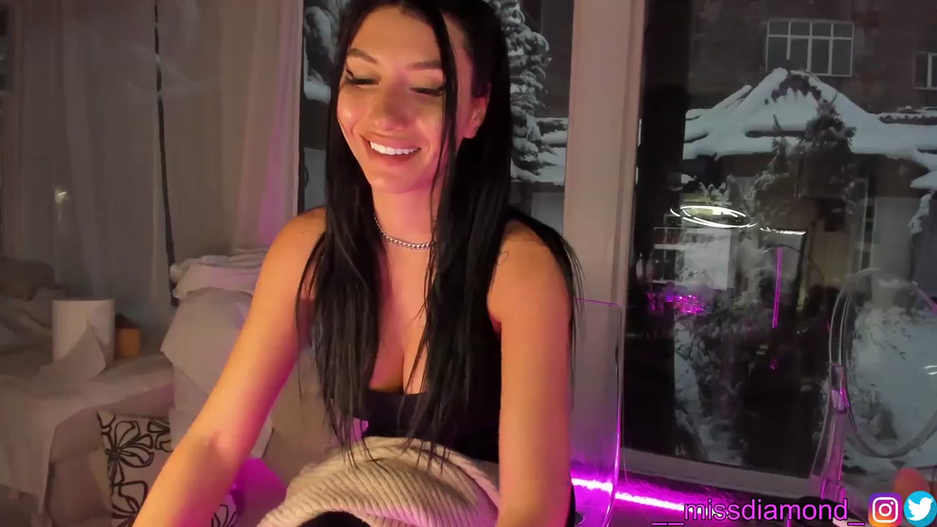 Gallery image thumbnail from Miss_diamond_'s myfreecams stream on, 01/23/2024, 15:28 image 16 of 20