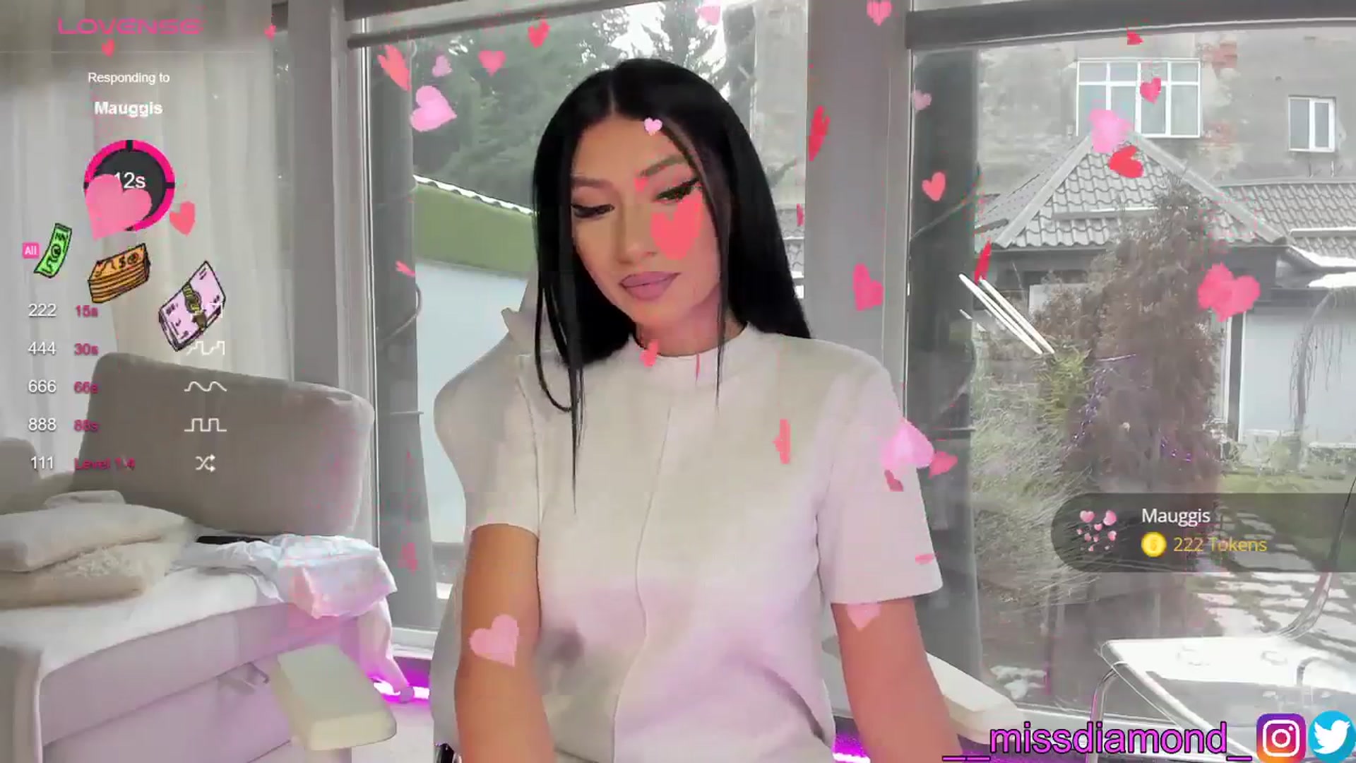 Gallery image thumbnail from Miss_diamond_'s myfreecams stream on, 01/28/2024, 07:58 image 7 of 20
