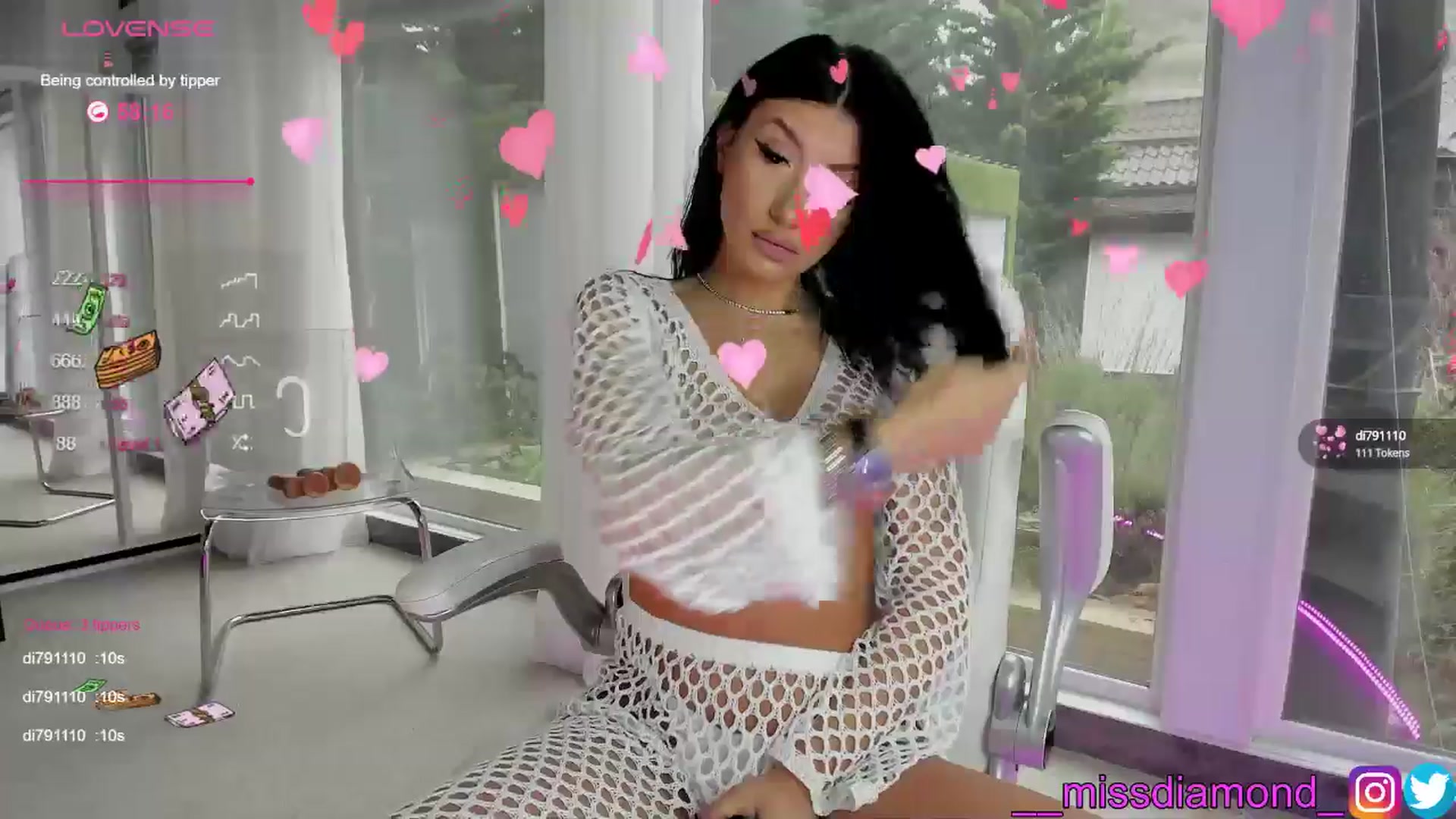 Gallery image thumbnail from Miss_diamond_'s myfreecams stream on, 04/18/2024, 09:22 image 9 of 20