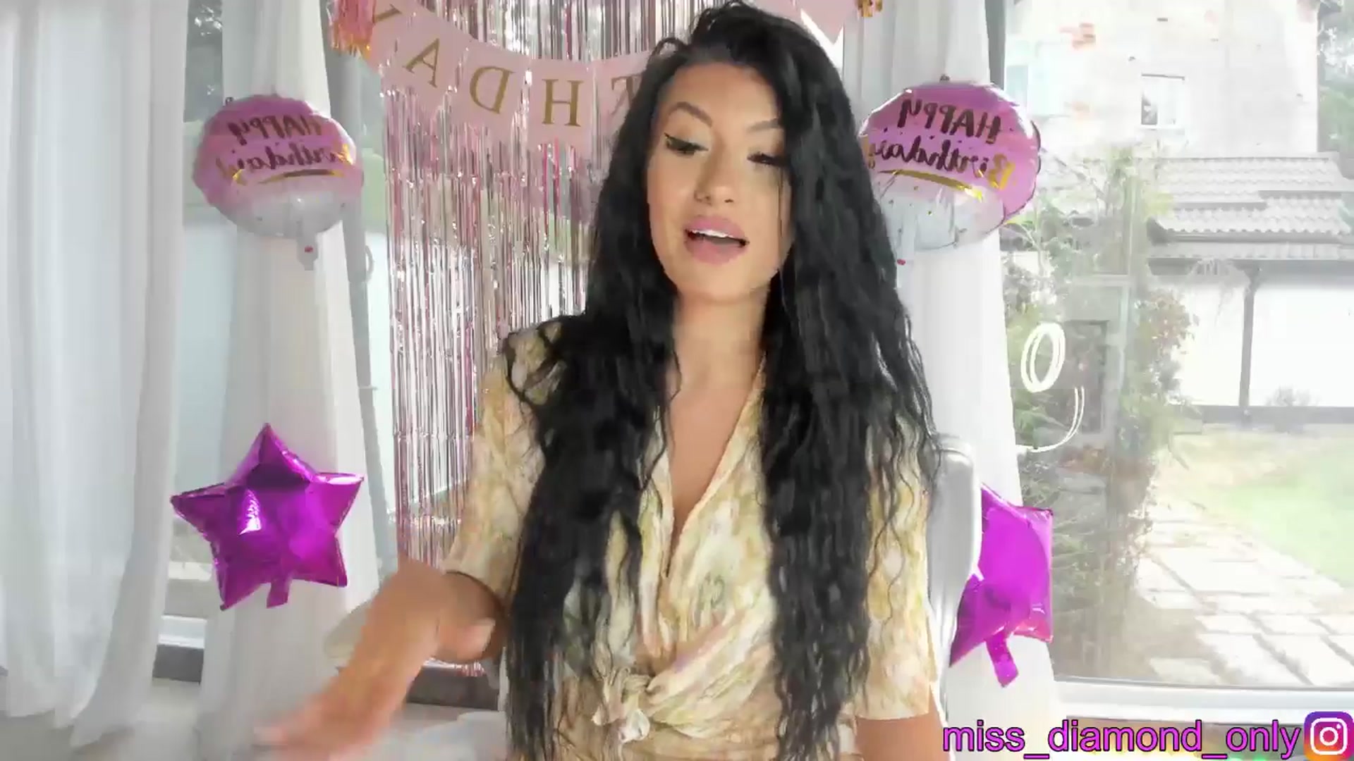 Gallery image thumbnail from Miss_diamond_'s myfreecams stream on, 08/29/2024, 07:30 image 19 of 20