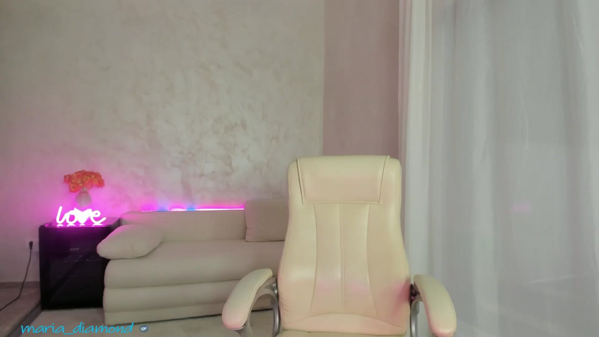 Gallery image thumbnail from Miss_diamond_'s myfreecams stream on, 12/07/2024, 13:33 image 9 of 20
