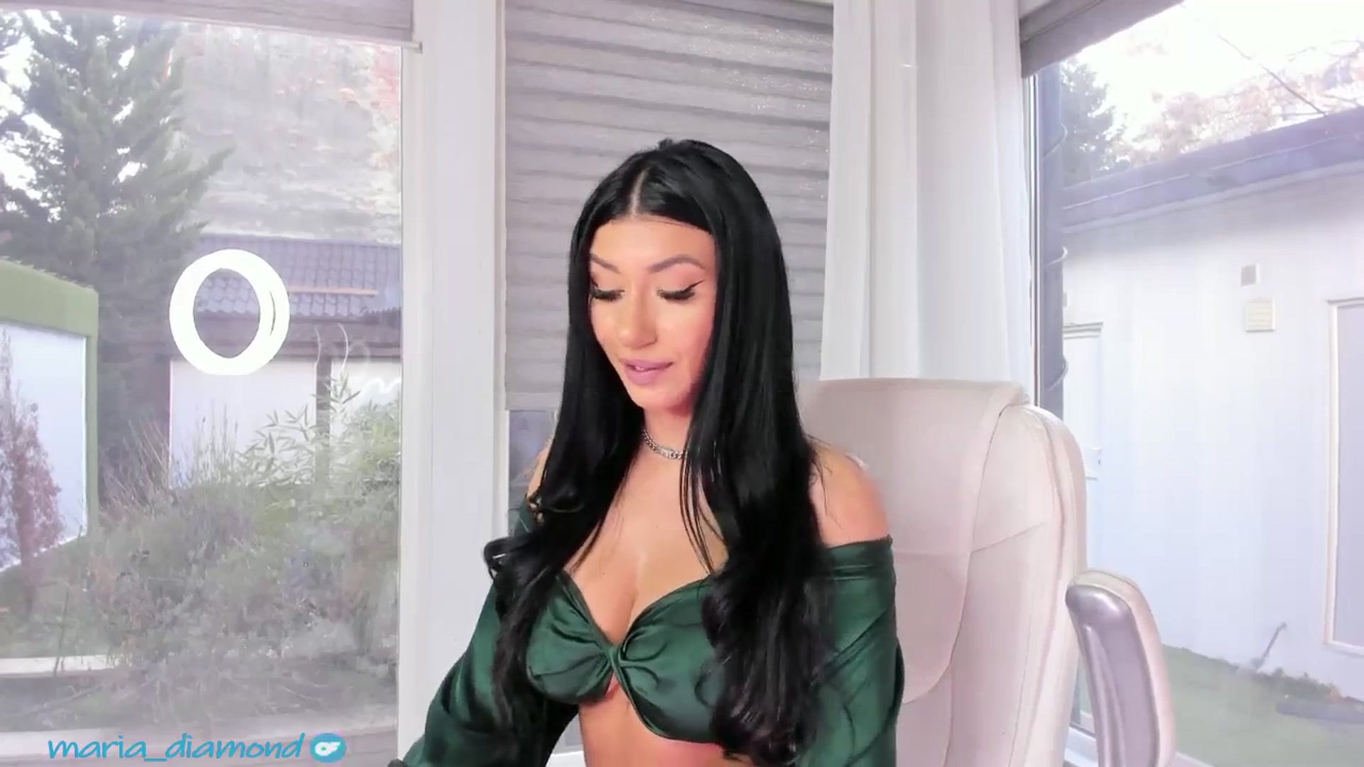 Gallery image thumbnail from Miss_diamond_'s myfreecams stream on, 01/09/2025, 08:25 image 15 of 20