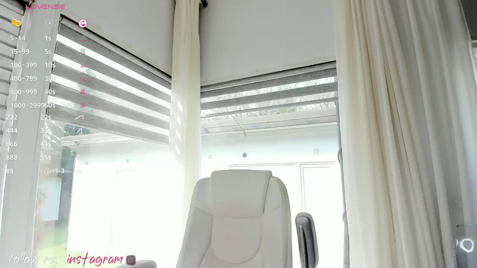 Gallery image thumbnail from Miss_diamond_'s myfreecams stream on, 03/12/2025, 12:10 image 19 of 20