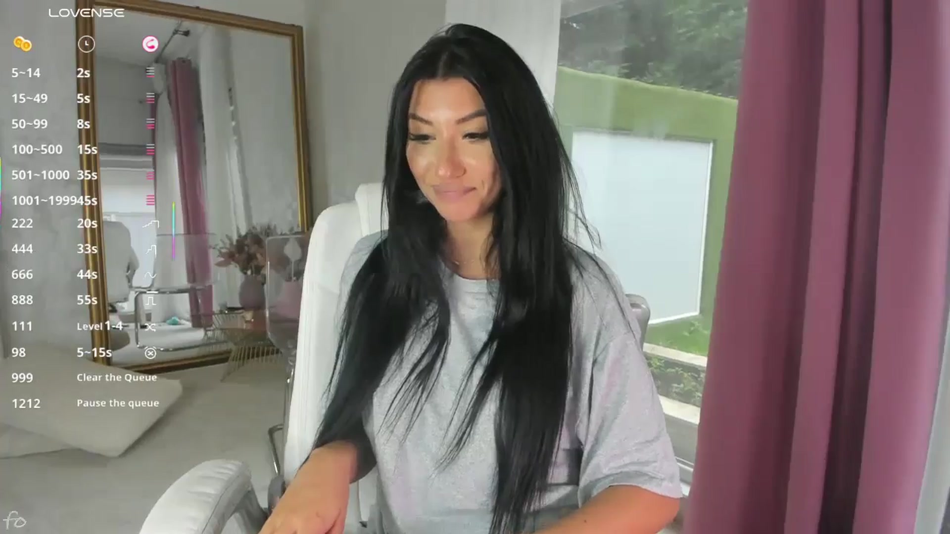 Gallery image thumbnail from Miss_diamond_'s myfreecams stream on, 05/24/2025, 14:21 image 2 of 20