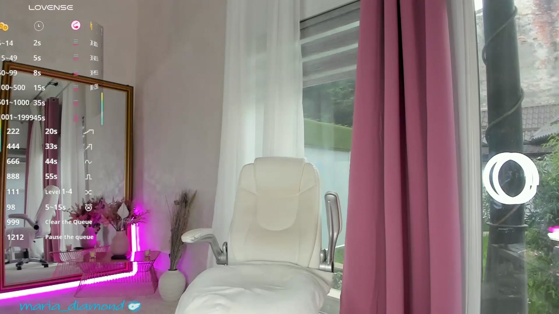 Gallery image thumbnail from Miss_diamond_'s myfreecams stream on, 05/30/2025, 11:37 image 20 of 20