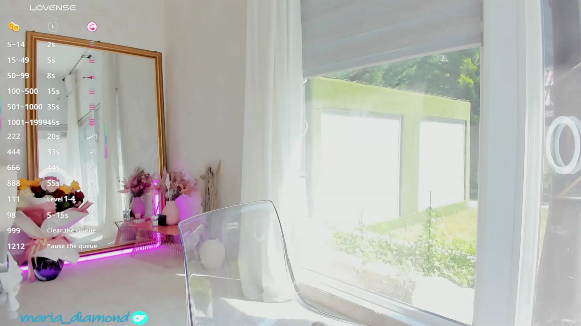 Gallery image thumbnail from Miss_diamond_'s myfreecams stream on, 06/27/2025, 08:07 image 12 of 20