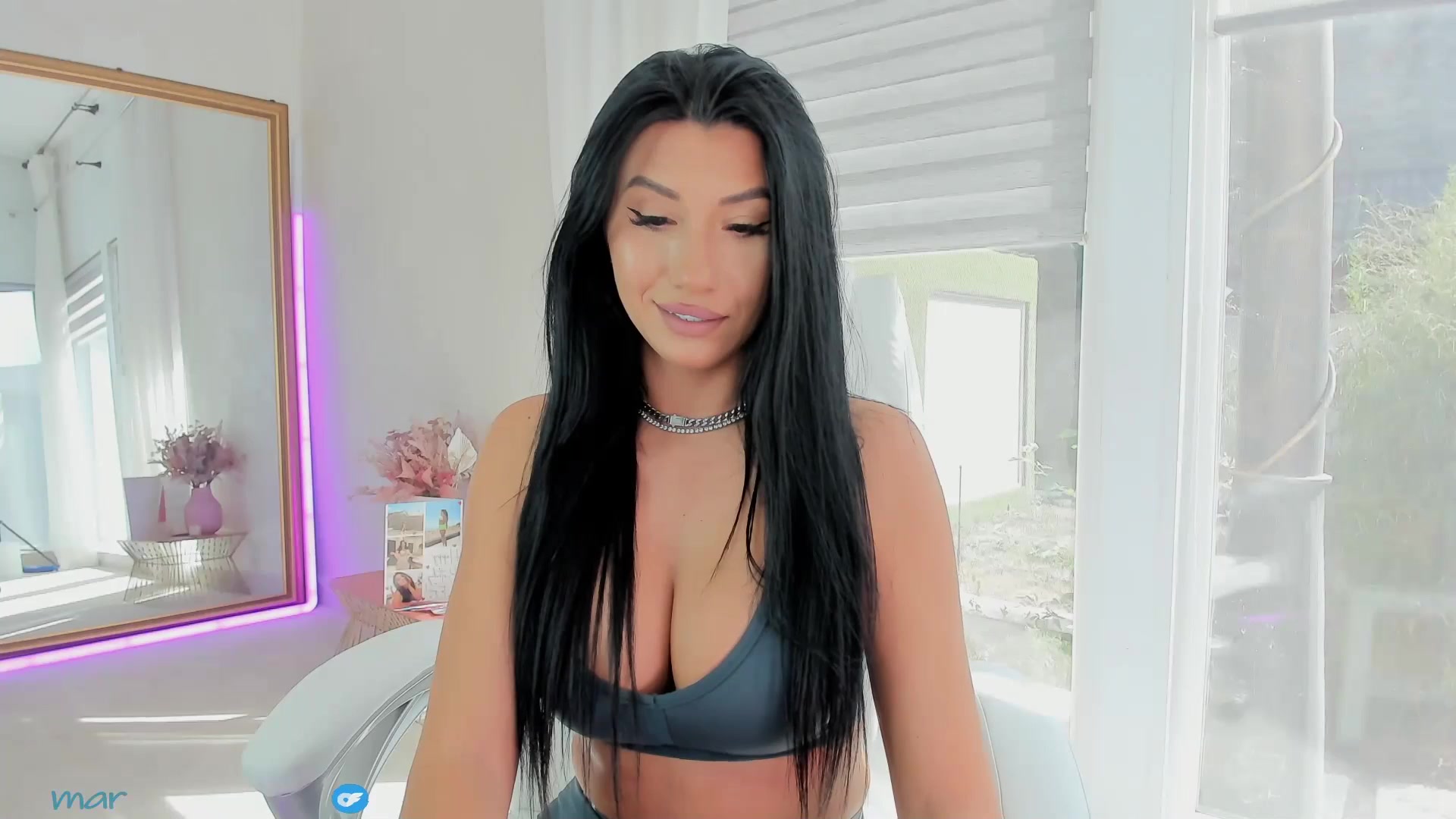 Gallery image thumbnail from Miss_diamond_'s myfreecams stream on, 09/07/2025, 10:03 image 5 of 20