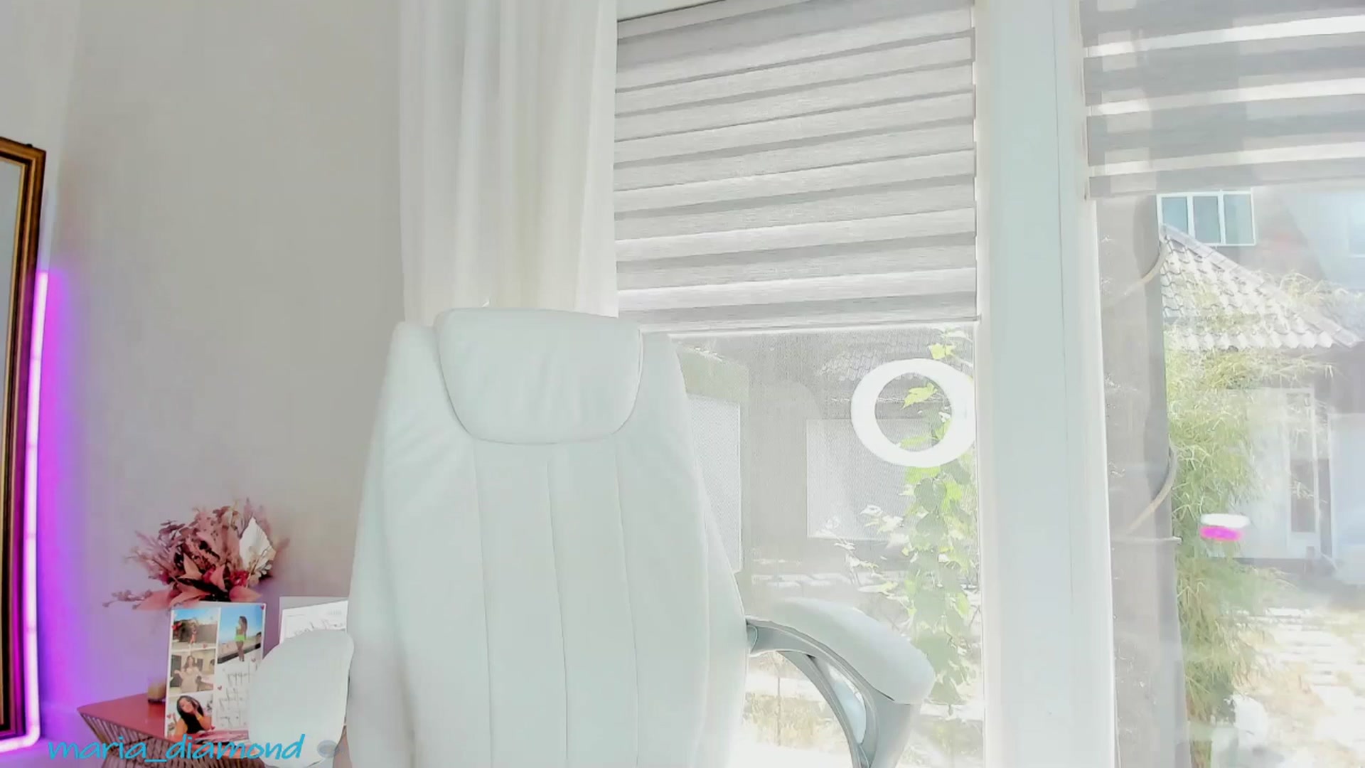 Gallery image thumbnail from Miss_diamond_'s myfreecams stream on, 09/07/2025, 10:47 image 18 of 20