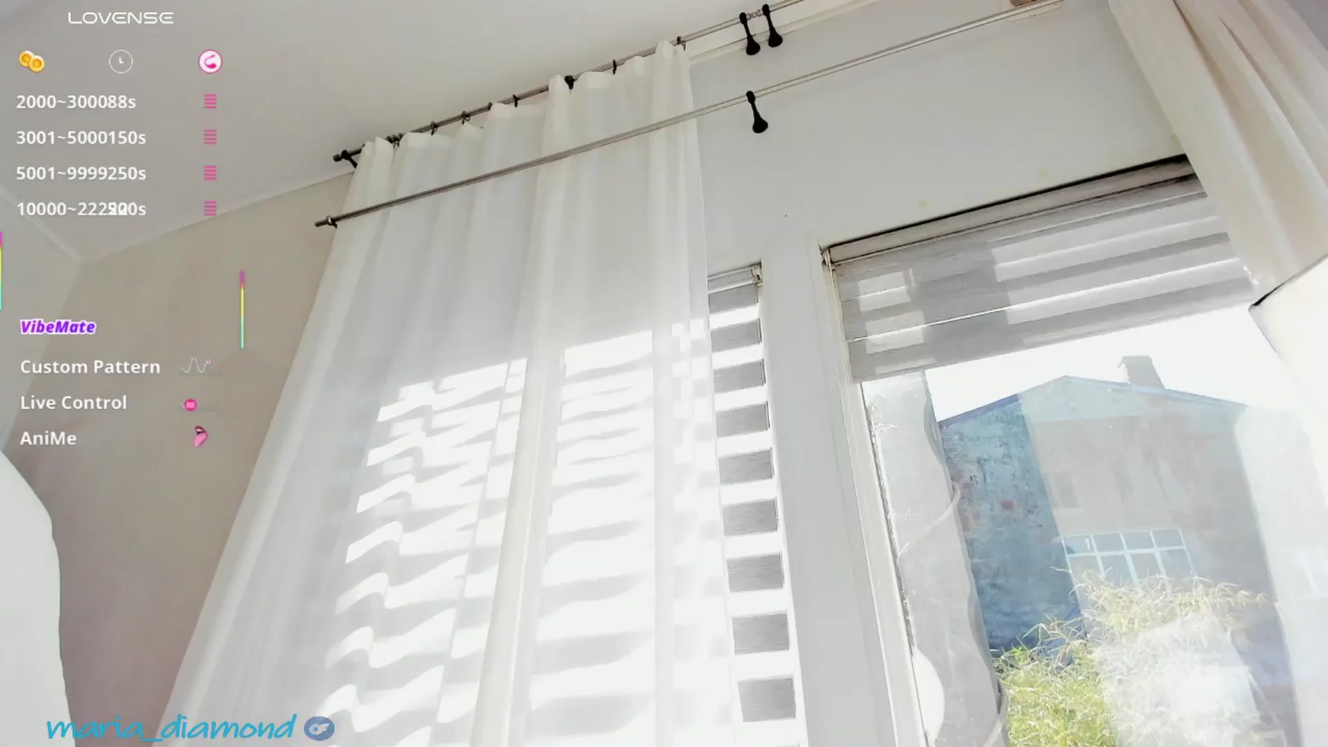 Gallery image thumbnail from Miss_diamond_'s myfreecams stream on, 09/28/2025, 12:59 image 3 of 20