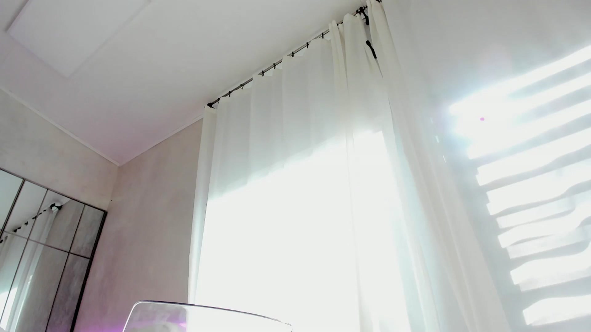 Gallery image thumbnail from Miss_diamond_'s myfreecams stream on, 10/17/2025, 09:55 image 18 of 20