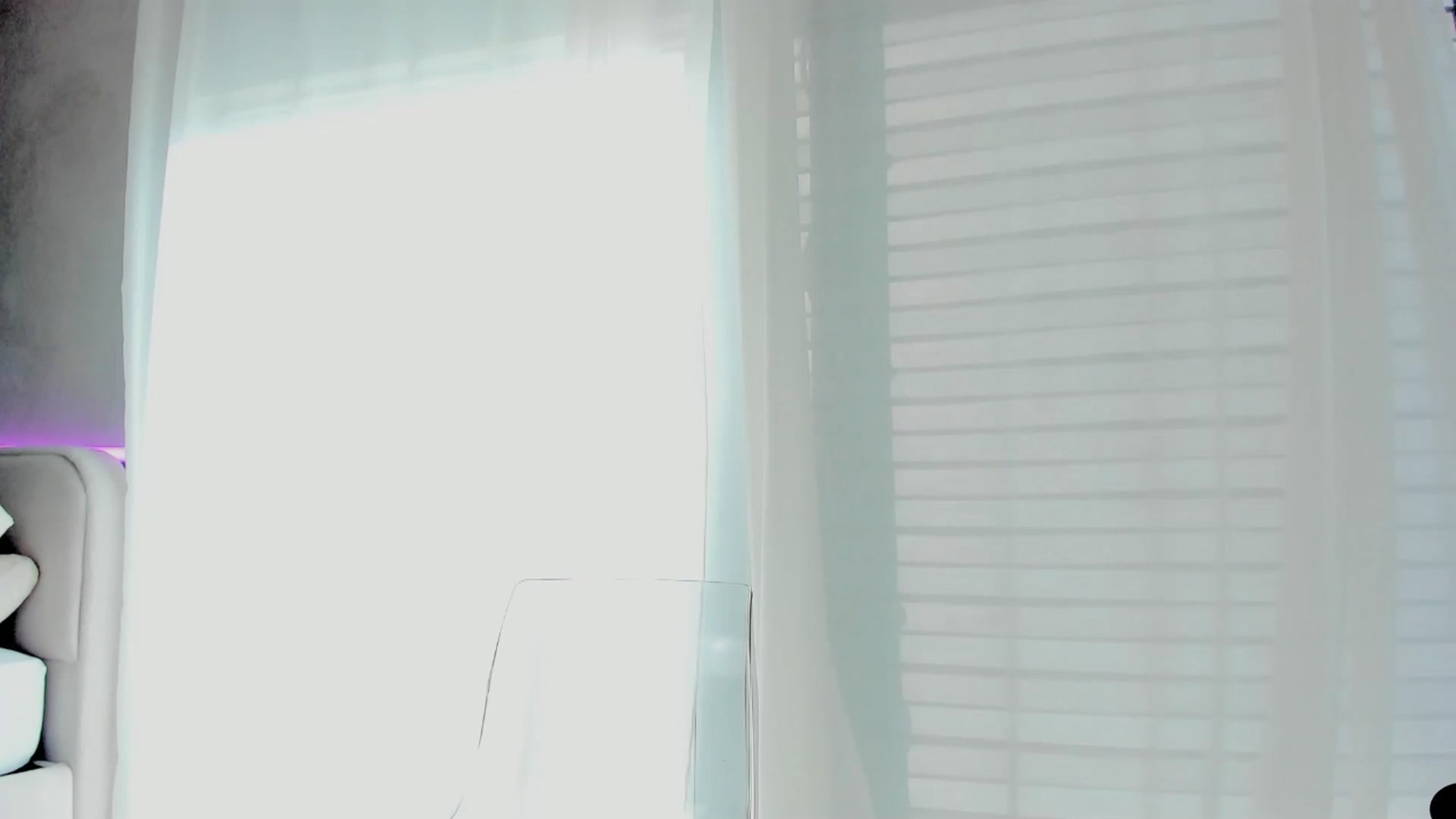 Gallery image thumbnail from Miss_diamond_'s myfreecams stream on, 10/17/2025, 11:02 image 5 of 20