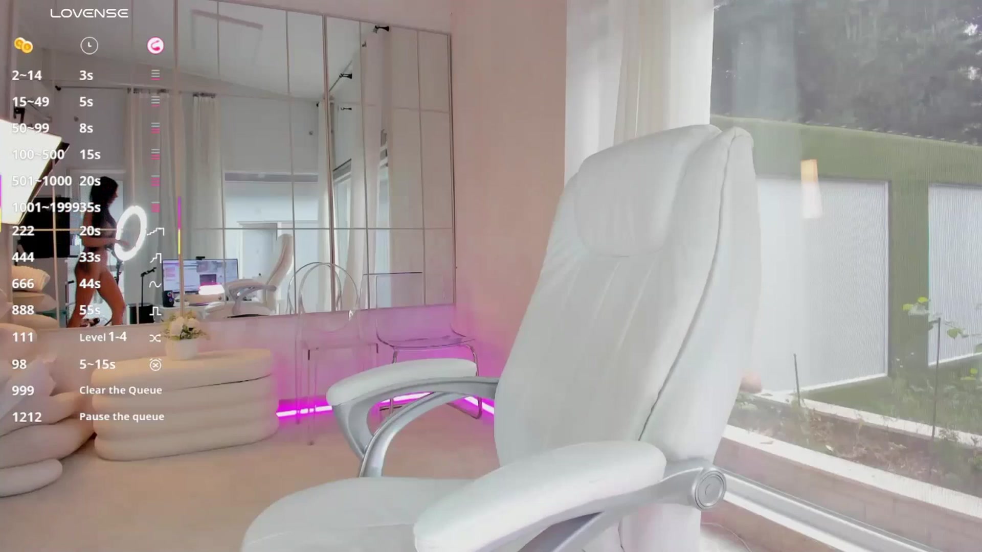 Gallery image thumbnail from Miss_diamond_'s myfreecams stream on, 10/26/2025, 10:45 image 6 of 20