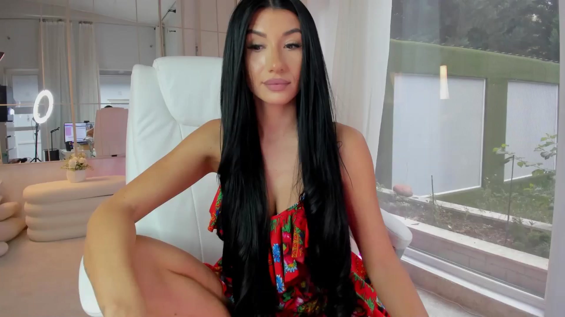 Gallery image thumbnail from Miss_diamond_'s myfreecams stream on, 10/26/2025, 13:11 image 1 of 20