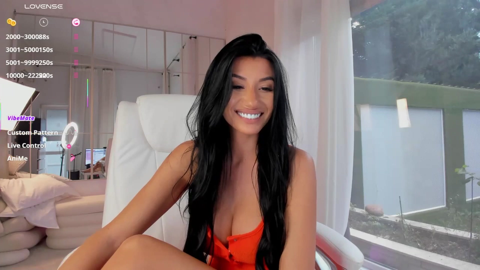 Gallery image thumbnail from Miss_diamond_'s myfreecams stream on, 10/28/2025, 13:38 image 12 of 20